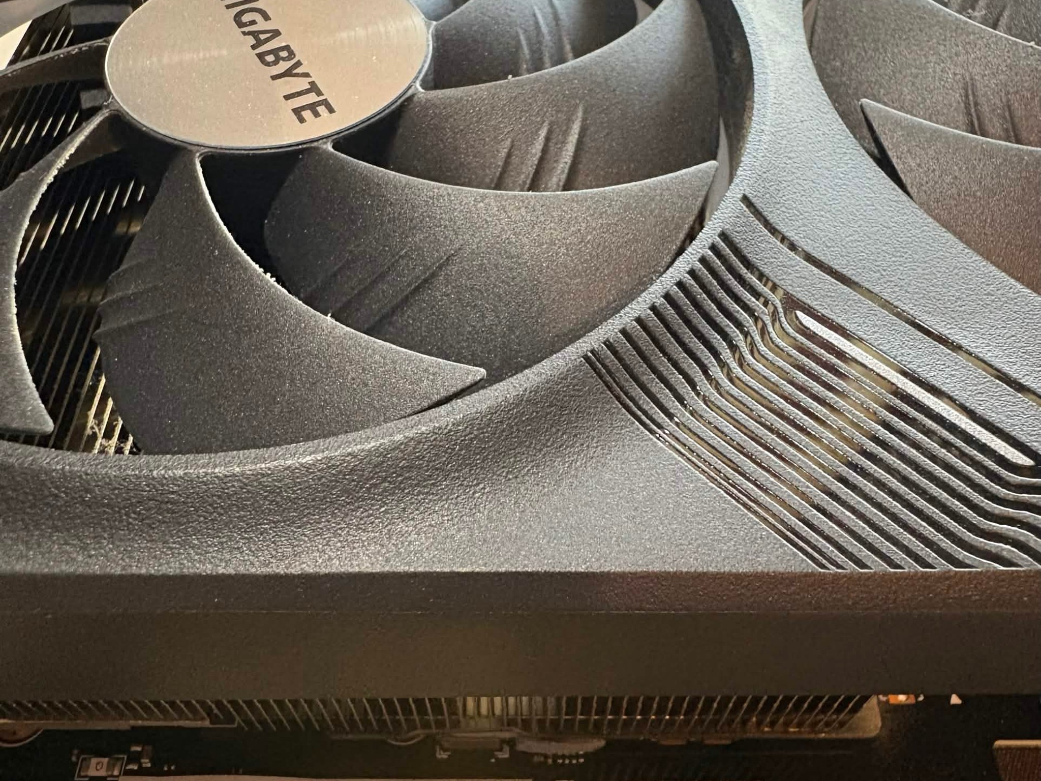 Gigabyte GeForce RTX 4070 Ti GAMING OC 12G