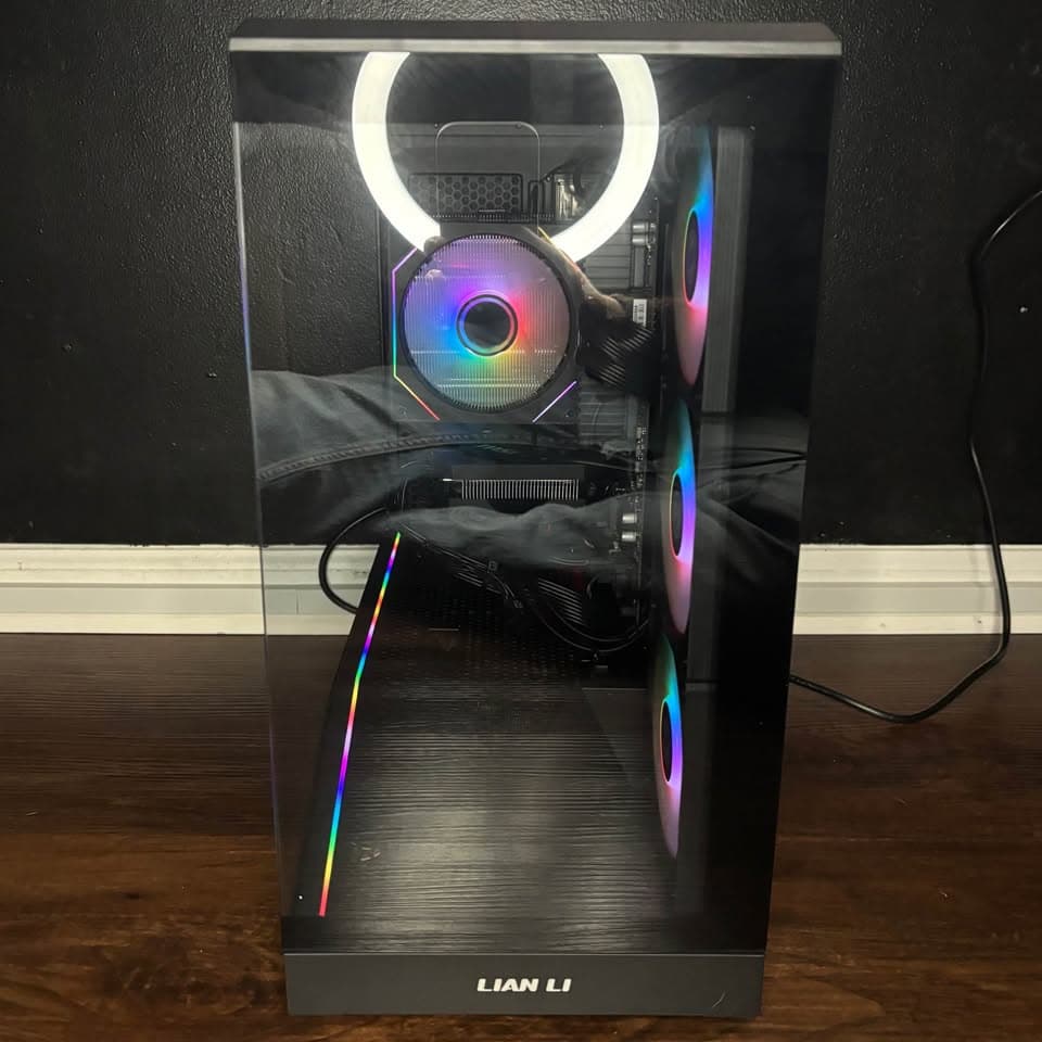 Black Gaming PC (RTX 4060 8GB + AMD Ryzen 5 5600G)
