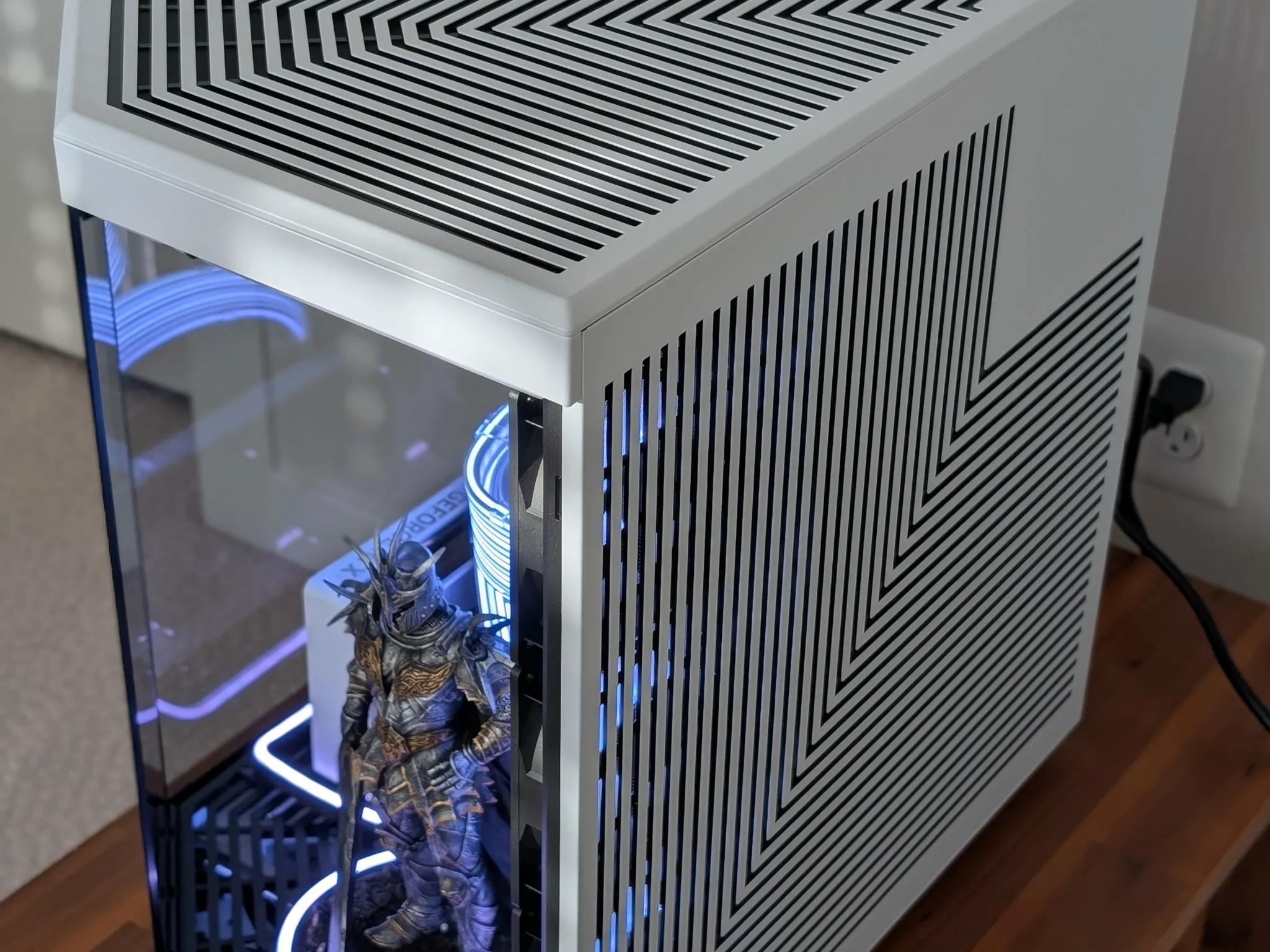 Death Knight Gaming PC - Hyte Y70 - Nvidia 5070 + Ryzen 9600X (excluding figurine)
