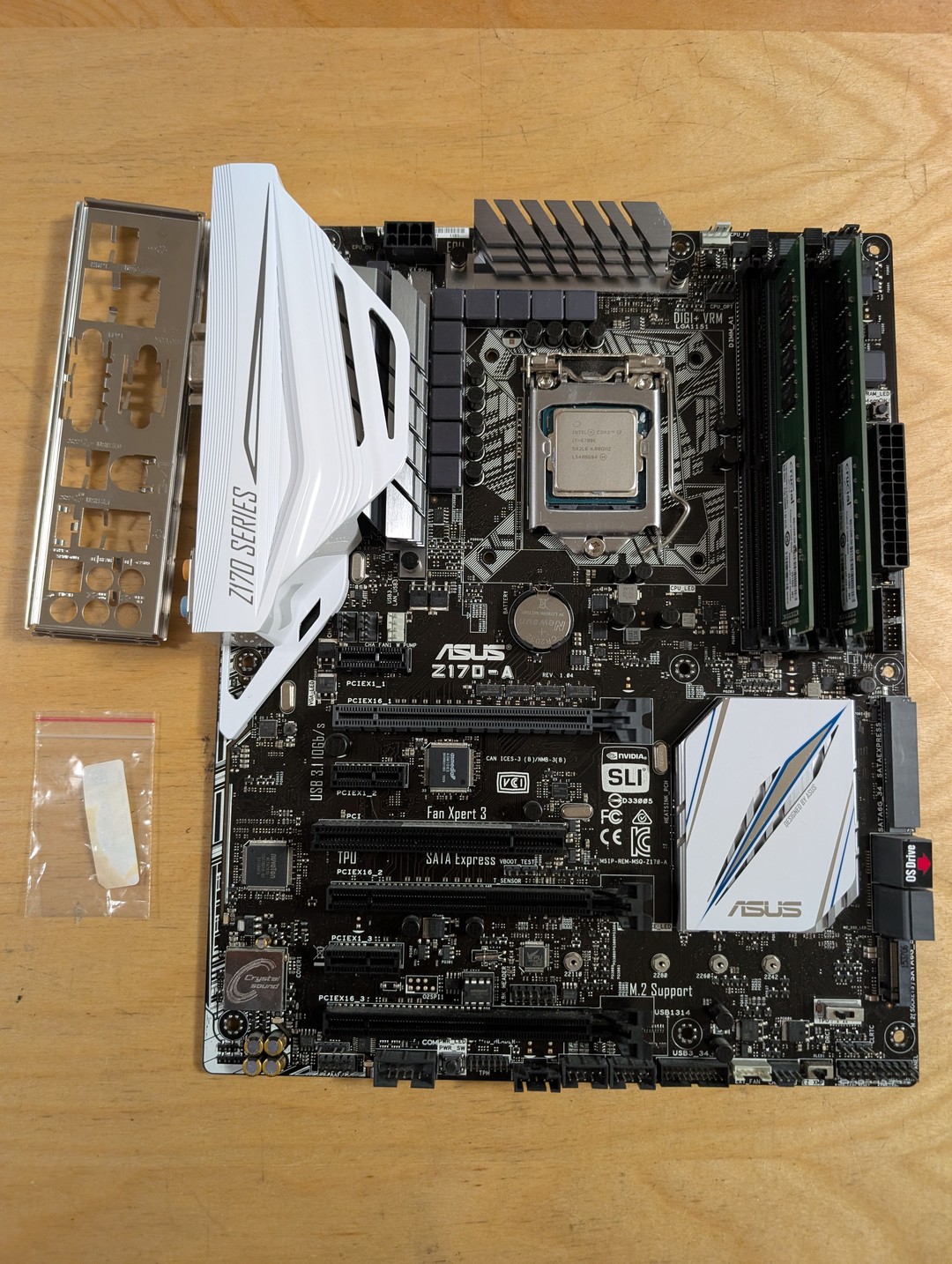 Intel Core i7 6700k + Asus Z170 + 16GB DDR4 | Jawa