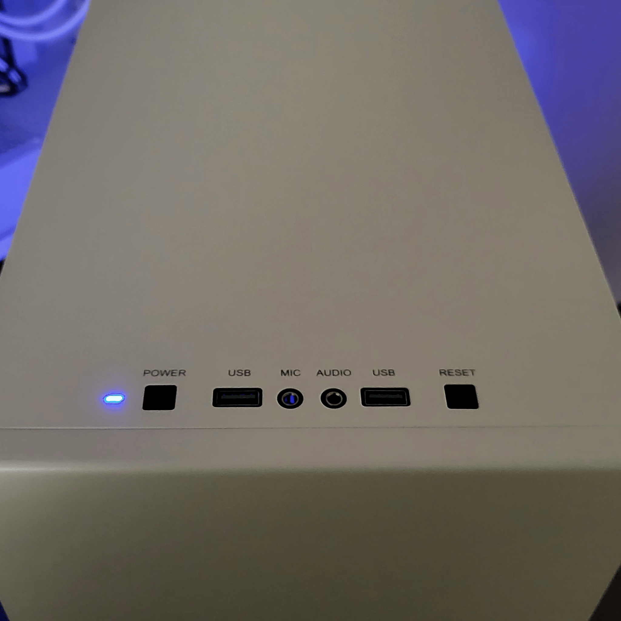"Moonlight " Mid Range GTX 1070 Ryzen 5 Gaming/Streaming PC