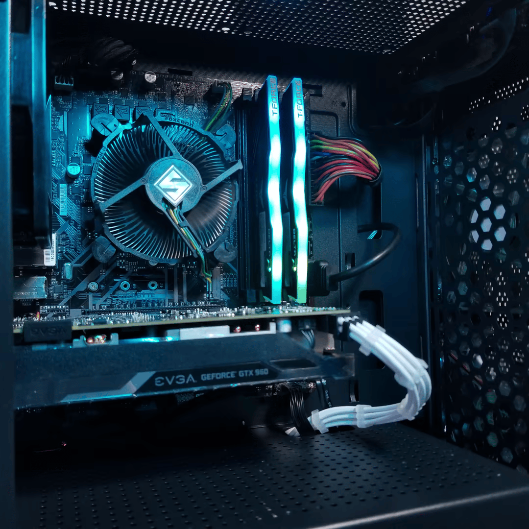 Intel core i3 9100F // EVGA GeForce GTX 960