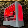 ❄️🤍 WHITEOUT PROTOCOL 🤍❄️Ryzen 9 7900X| RTX 5070| 32 GB DDR5| 2.5 TB NVMe| 850W PSU
