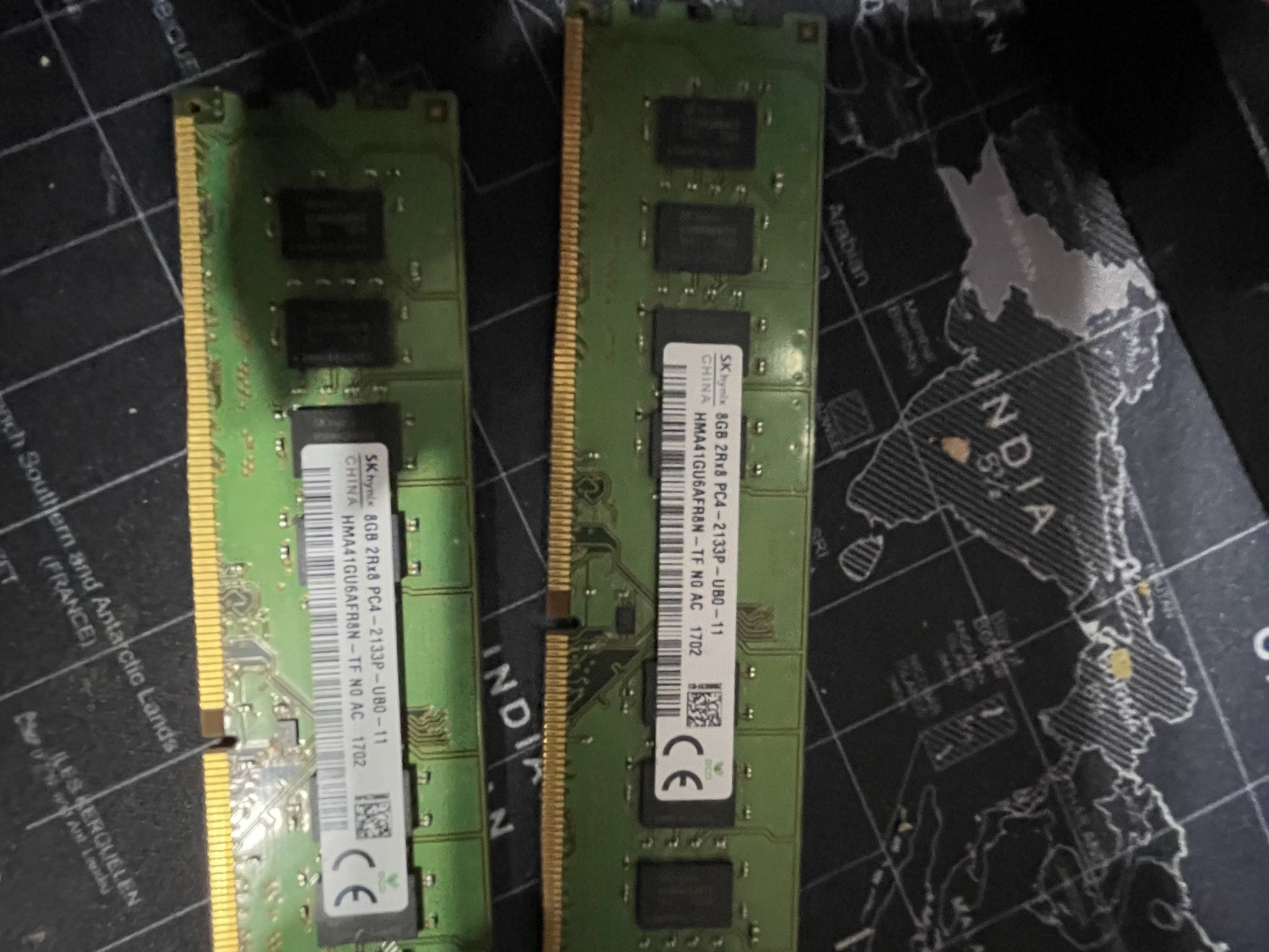 16 GB (8x2) DDR4 2133-2400mhz