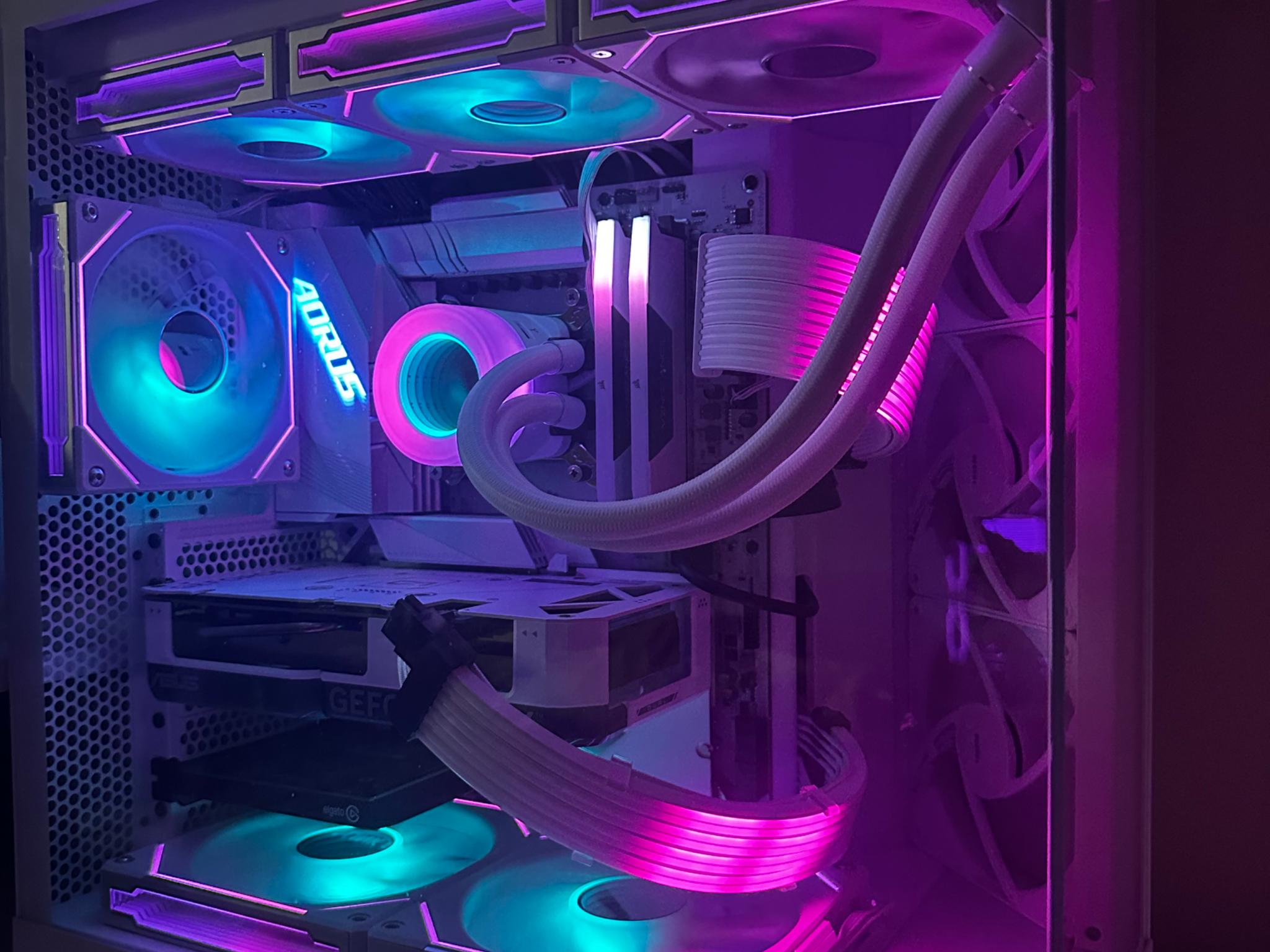 ALL WHITE GAMING PC | Intel 14700k | RTX 4060 | 32GB RAM | 2TB
