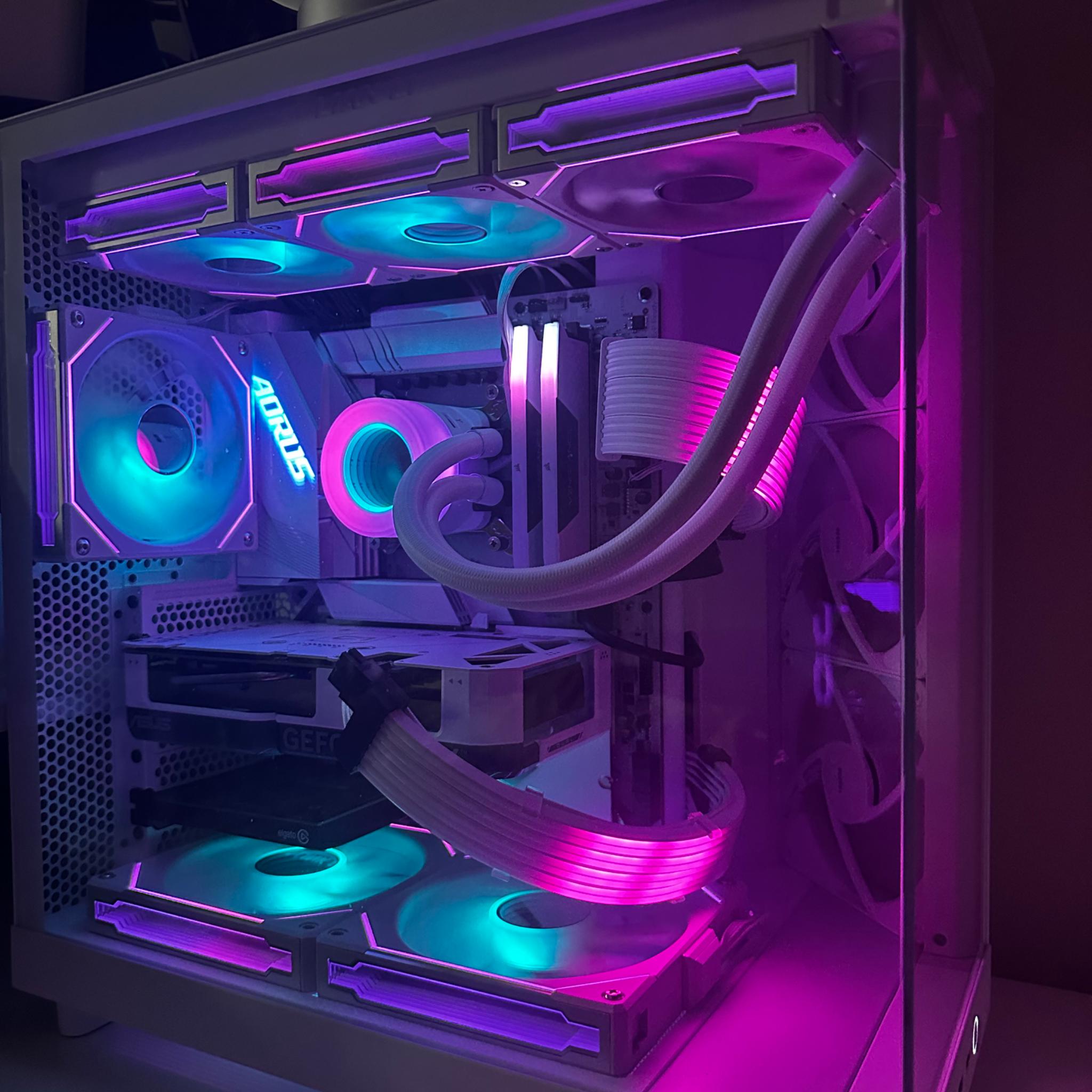 ALL WHITE GAMING PC | Intel 14700k | RTX 4060 | 32GB RAM | 2TB