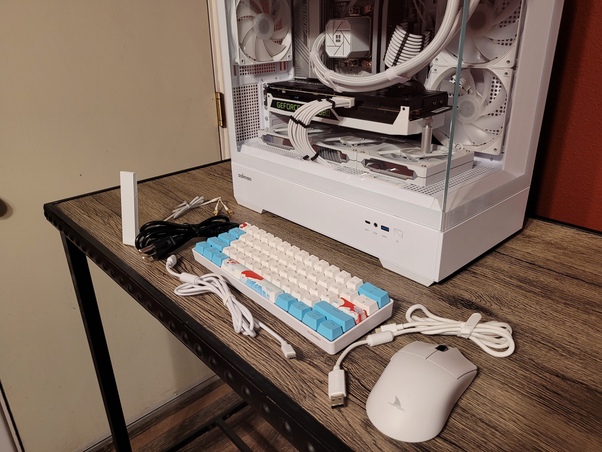 White RTX 3080 Gaming PC (Ryzen 5 7600X | 32GB RAM | 1TB SSD | WiFi 6 + BT)