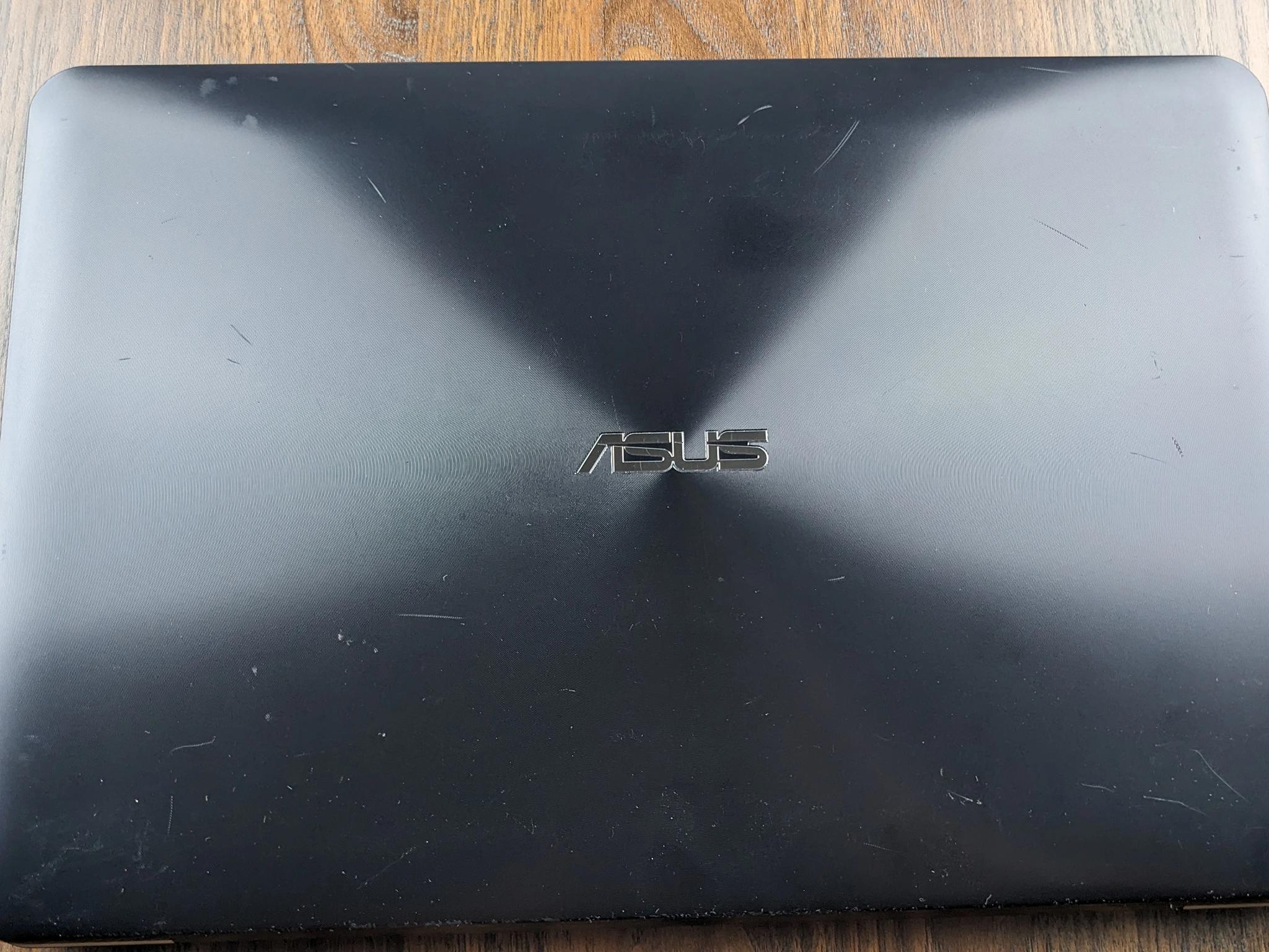 ASUS X555QA 1080p 15.6" R7 Graphics, A12-9720P 256GB SSD 12GB DDR4 1866mhz Refurbished