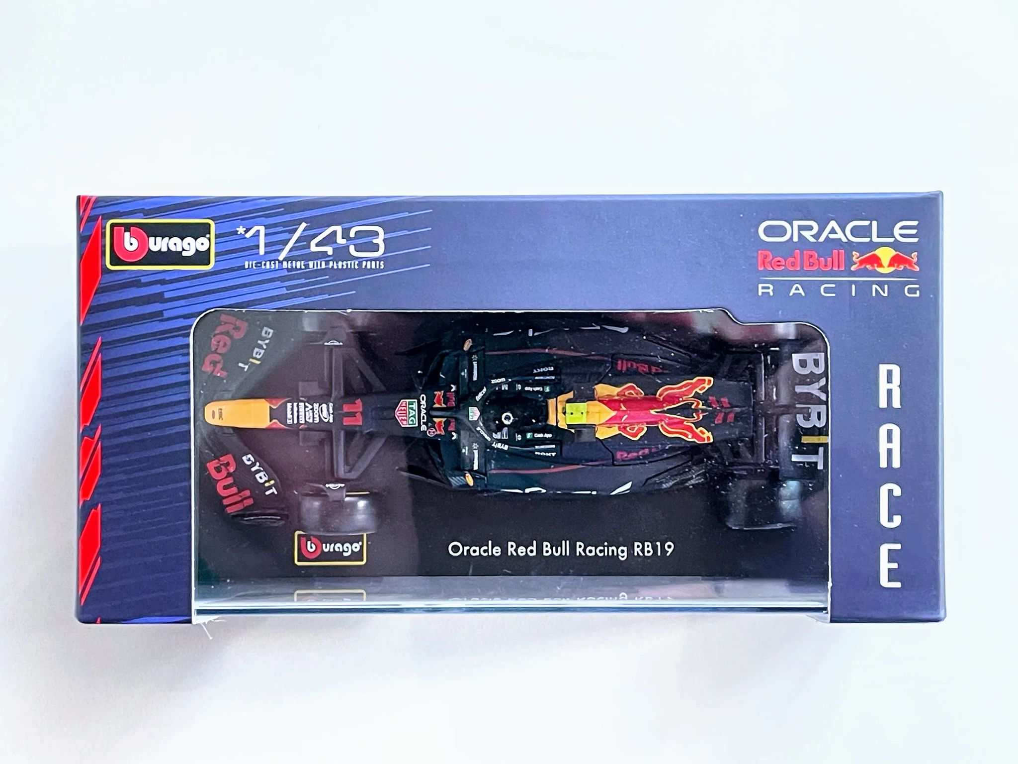 2023 F1 Sergio Pérez RB19 Oracle Red Bull Honda Racing Diecast Car Model 1:43