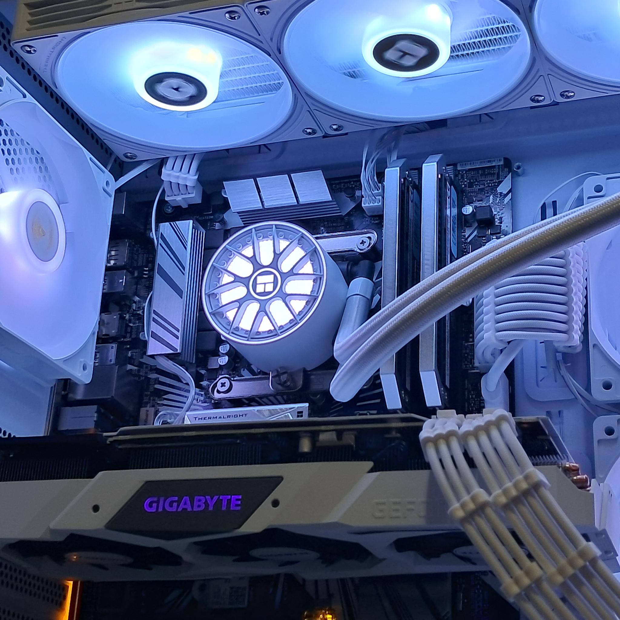 Custom RTX Gamer | i7-8700K | 2070 Super | 16GB DDR4 | 1TB SSD | WiFi!
