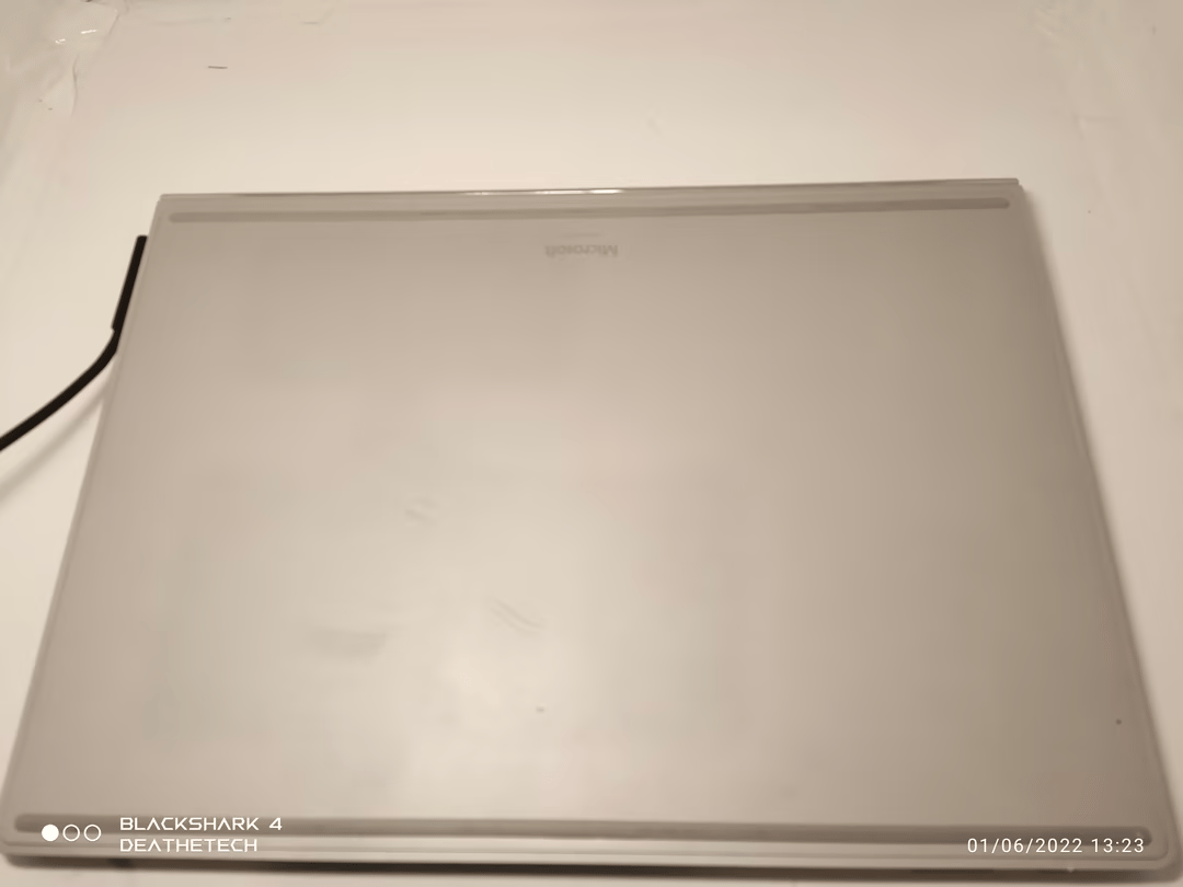 Microsoft Surface Book 3 15" i7 1065G7, 16GB Ram, 256GB SSD, 1660Ti