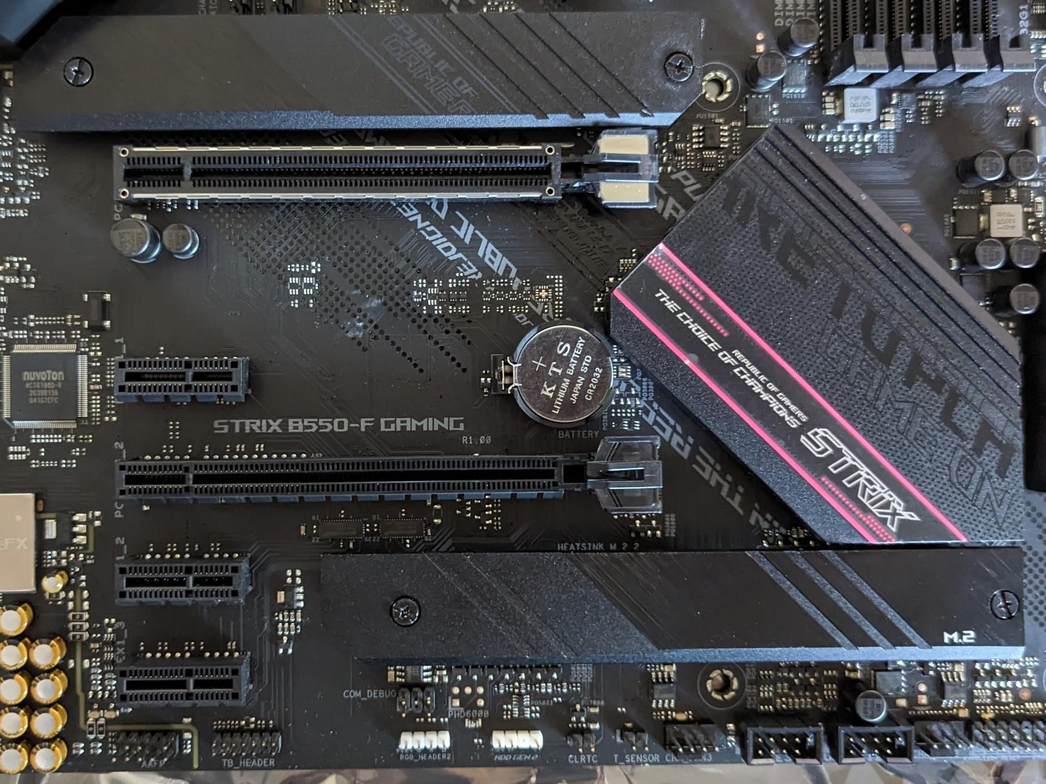 ASUS ROG STRIX B550-F ATX AM4 || w/o Wi-Fi