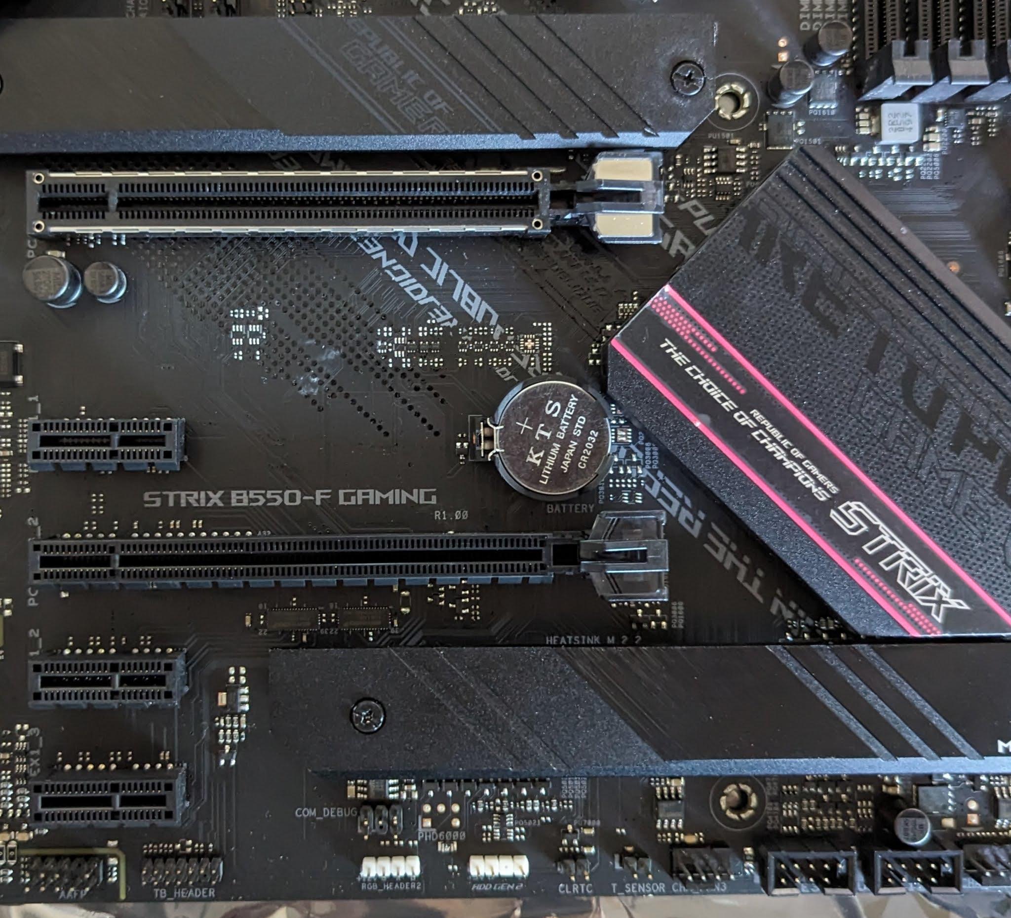 ASUS ROG STRIX B550-F ATX AM4 || w/o Wi-Fi