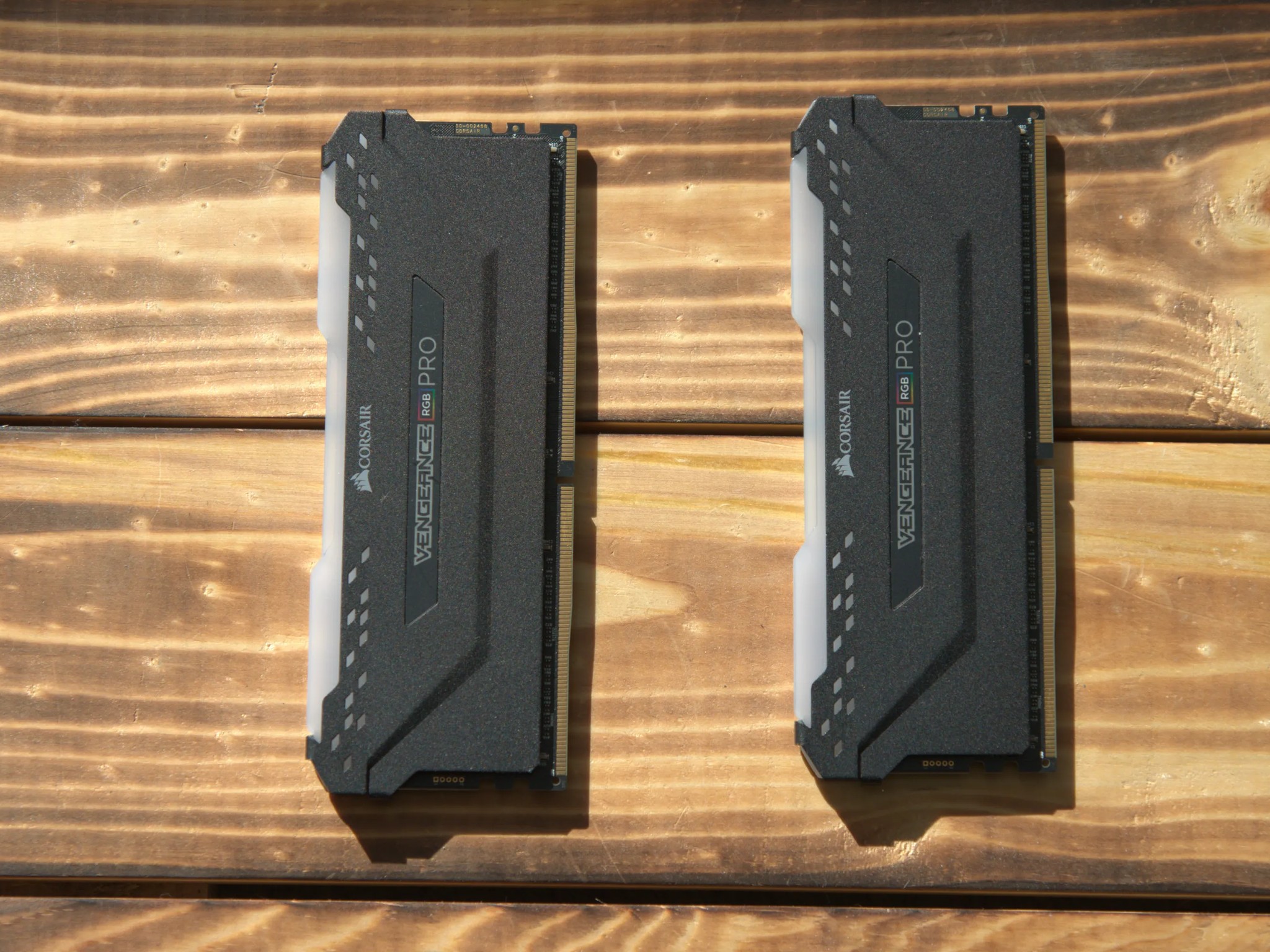 RGB CORSAIR 32GB KIT 2 x 16 - 3200 C16
