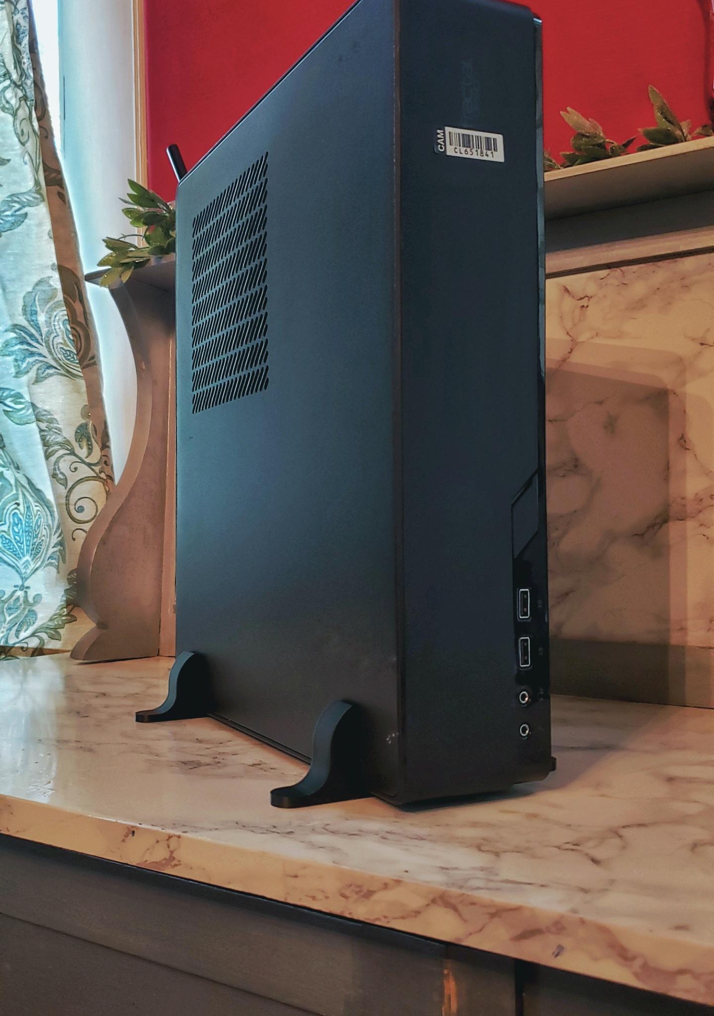 "The Miniature" 🚀 | i7-7700K | Nvidia GTX 1070 Ti | Custom Gaming PC