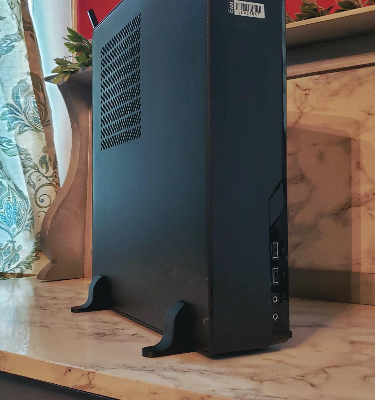 "The Miniature" 🚀 | i7-7700K | Nvidia GTX 1070 Ti | Custom Gaming PC