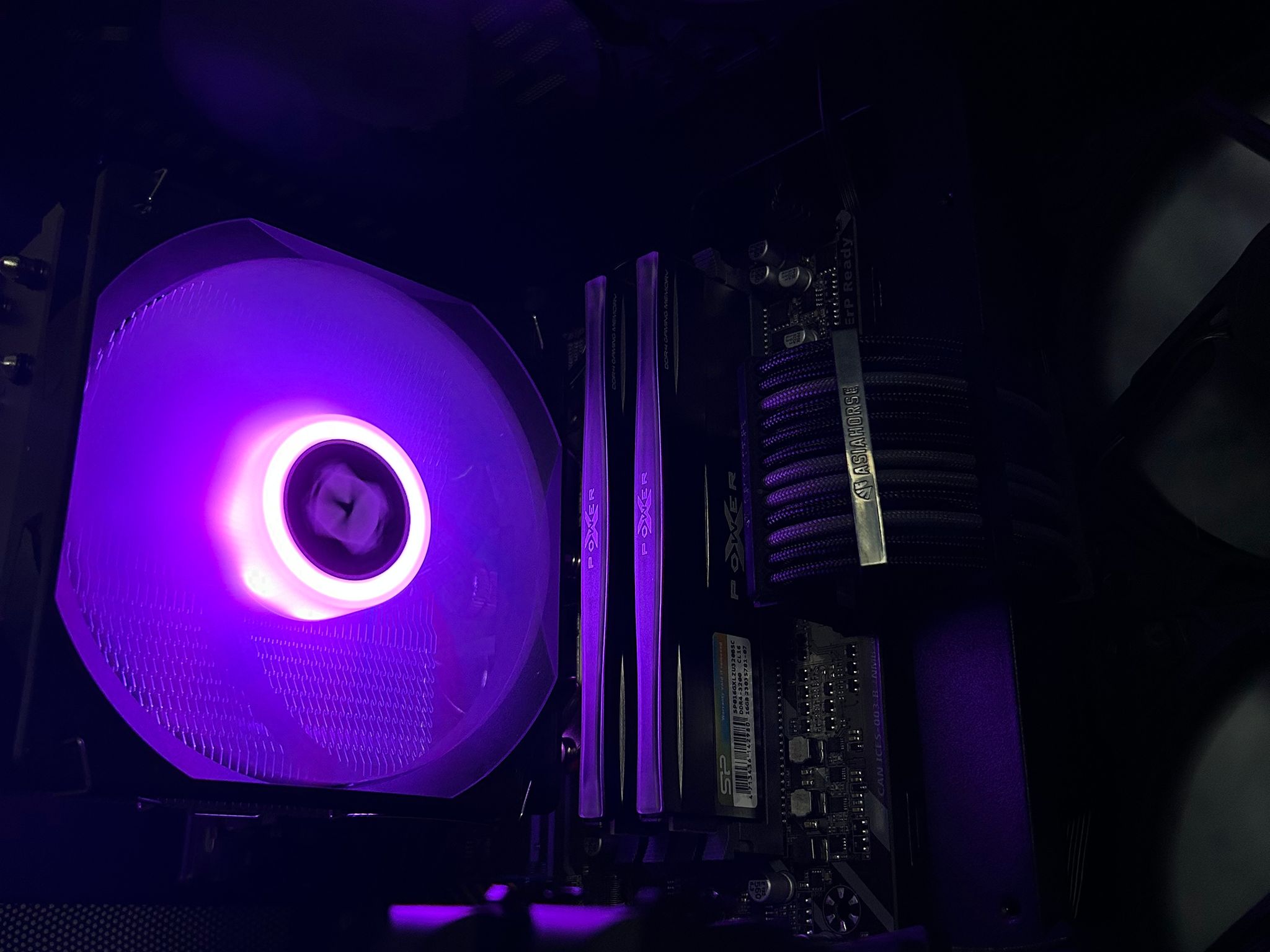 RTX 3070 Ti | Ryzen 7 5700G | 32GB 3200MHz | 1TB Gen4