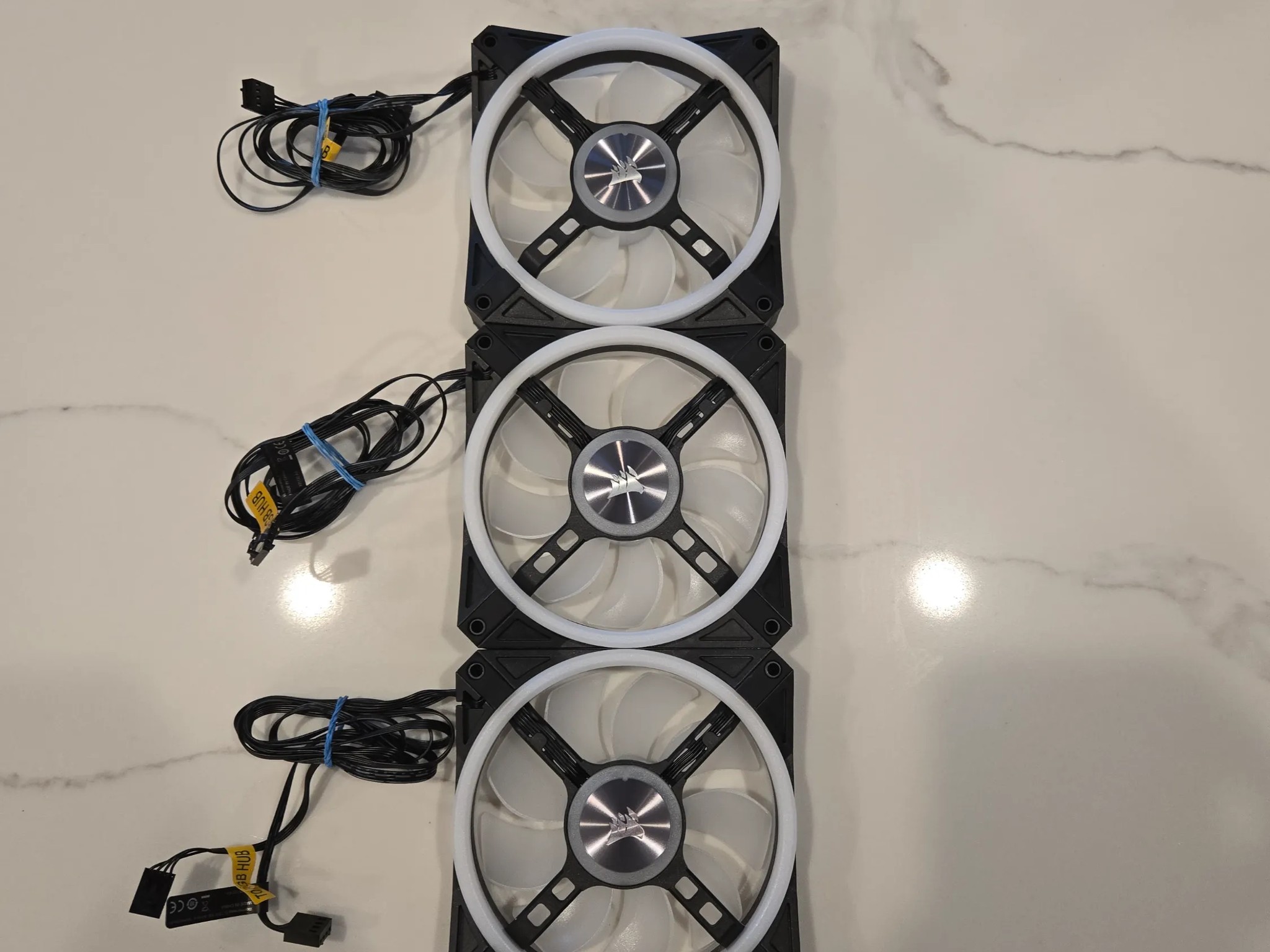 Corsair iCUE QL120 120 mm Fans (3-Pack)