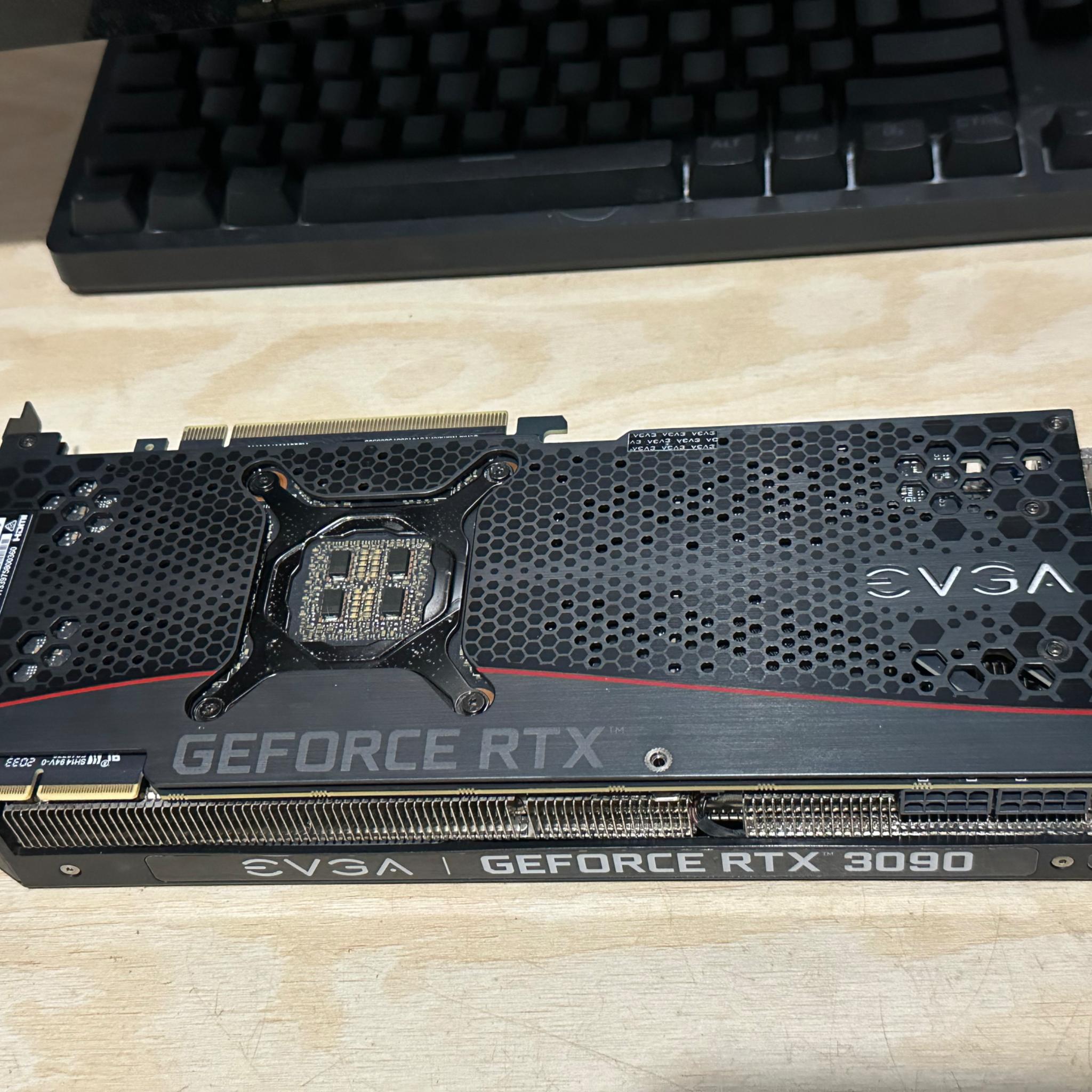 GeForce RTX 3090 XC3 Ultra Gaming, 24GB