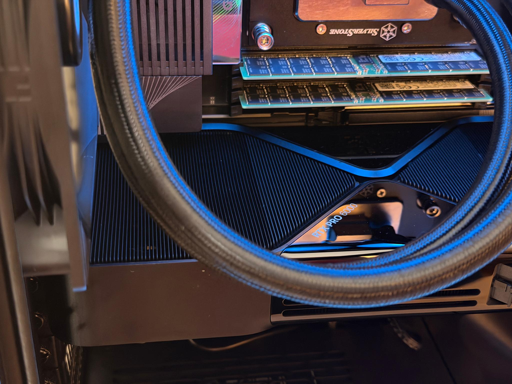 RTX Pro 6000 Threadripper 9975wx 256gb DDR5 ecc 4tb Gen 5 NVME AI Workstation