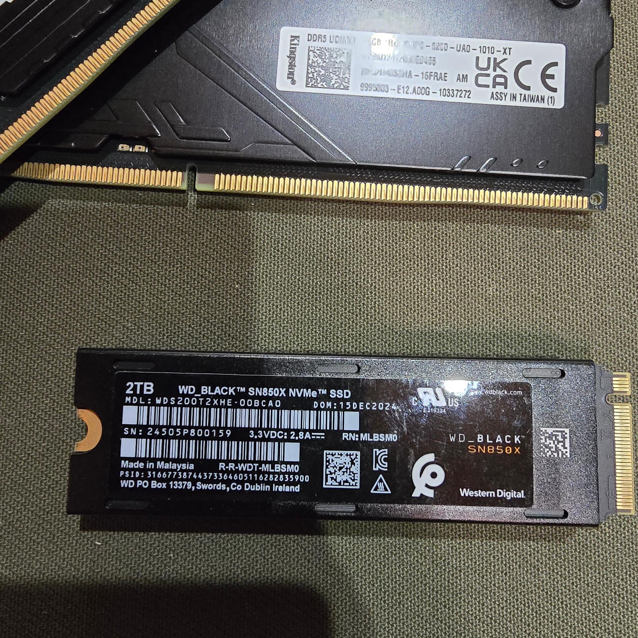 MSI Z790-A MAX WiFi Intel I7 12700KF Kingston Fury 32GB DDR5 WD SN850X 2TB SSD w/ Heatsink New