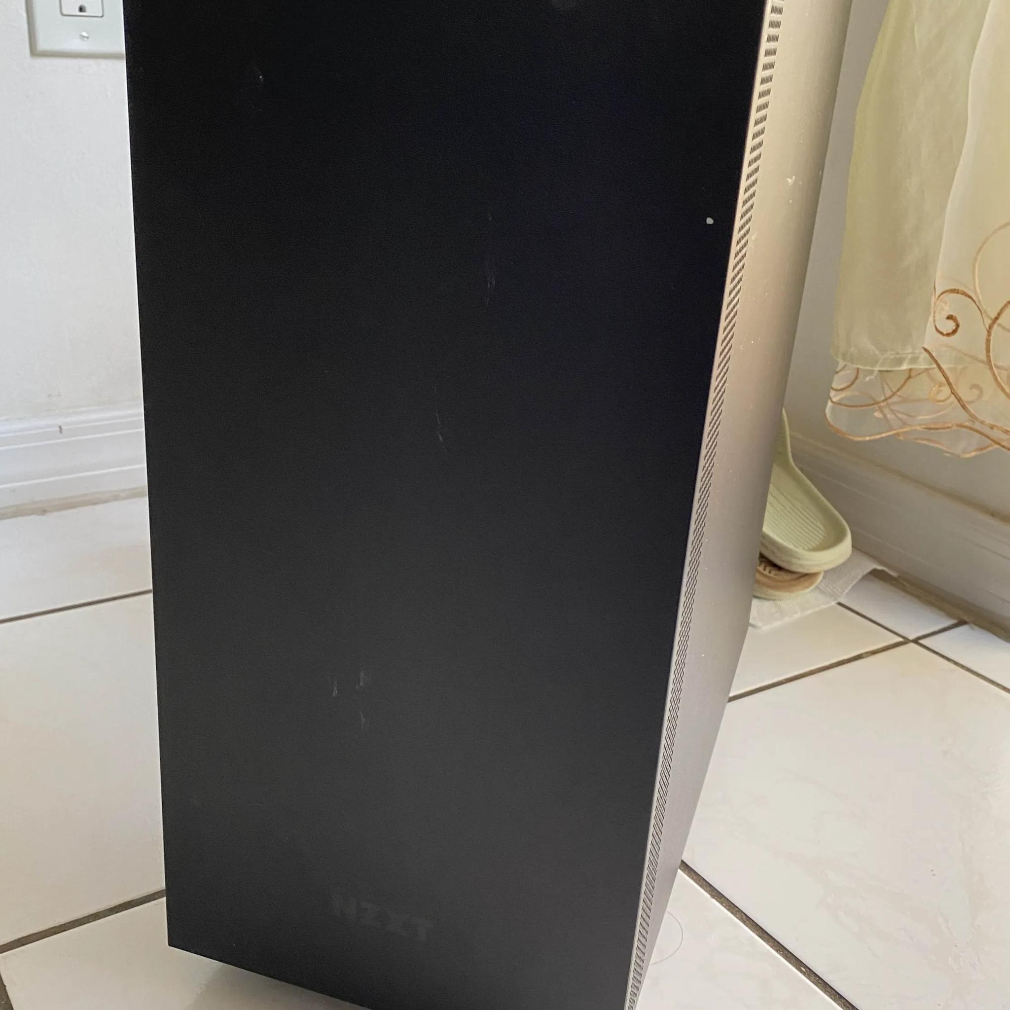 NZXT H510 Flow