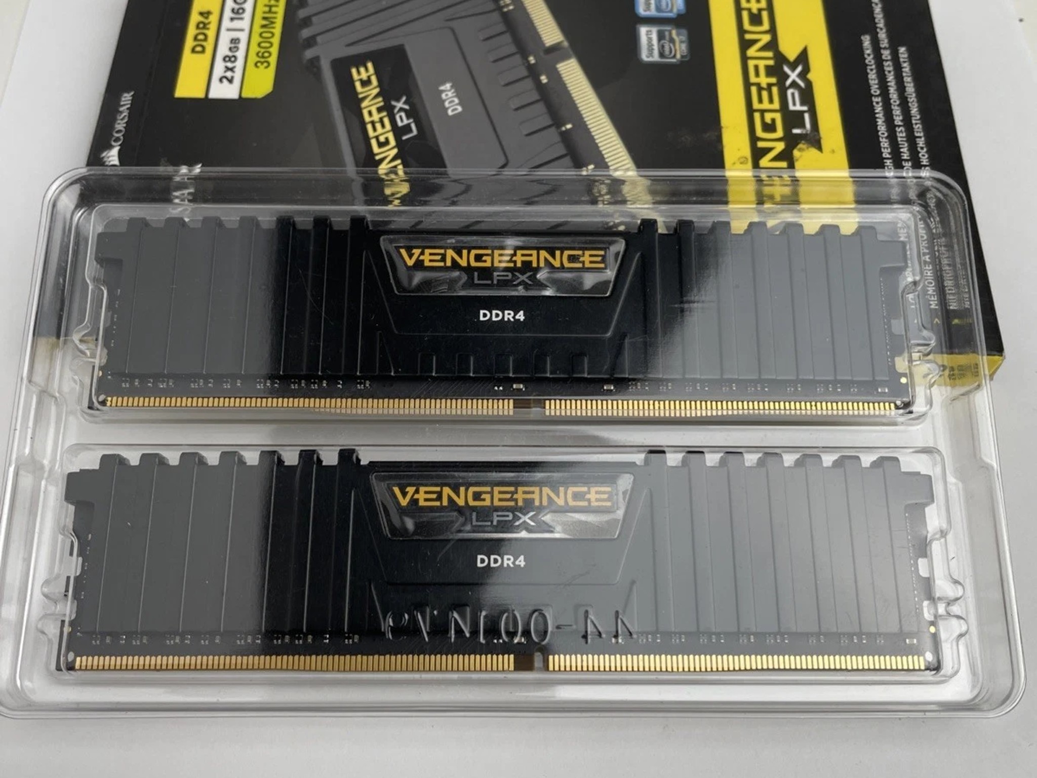 Corsair CMK16GX4M2D3600C18 Vengeance LPX Airflow 16GB 2x8GB DDR4 3600 MHz