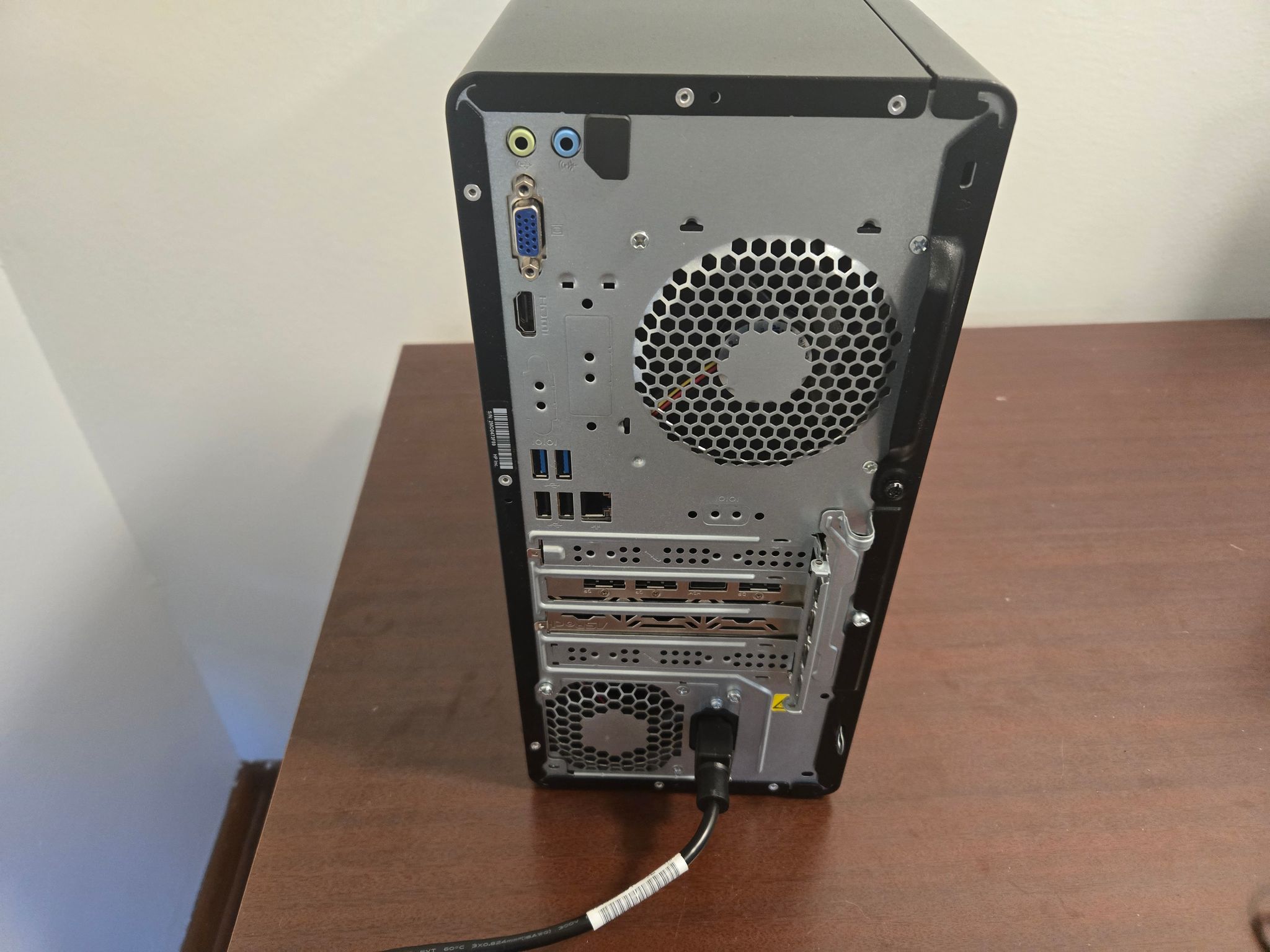 Radeon RX 7600 Custom Gaming PC - Ryzen 7 4700G