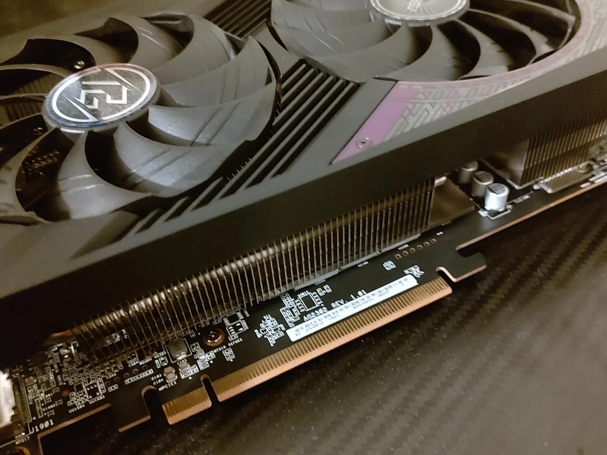 Asrock phantom gaming 7800XT with original box (almost new))