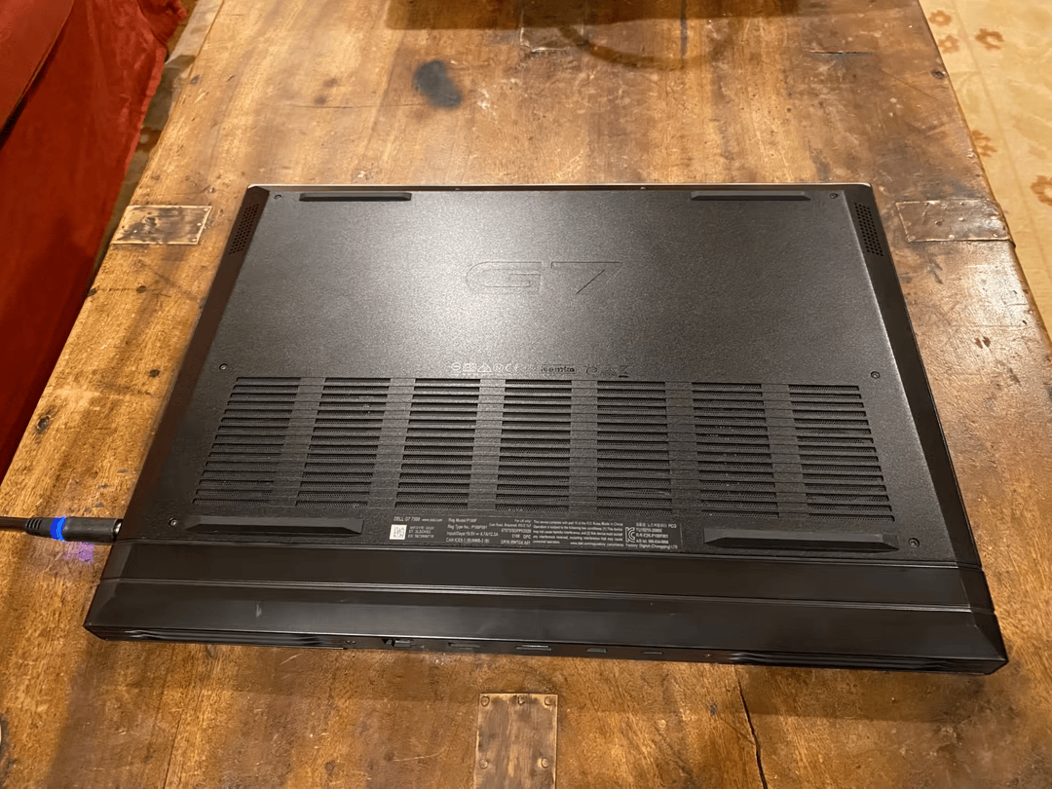 Dell G7 7500 - Intel Core i7-10750H - 32GB RAM - 4K60P OLED - RTX 2070 Max-Q