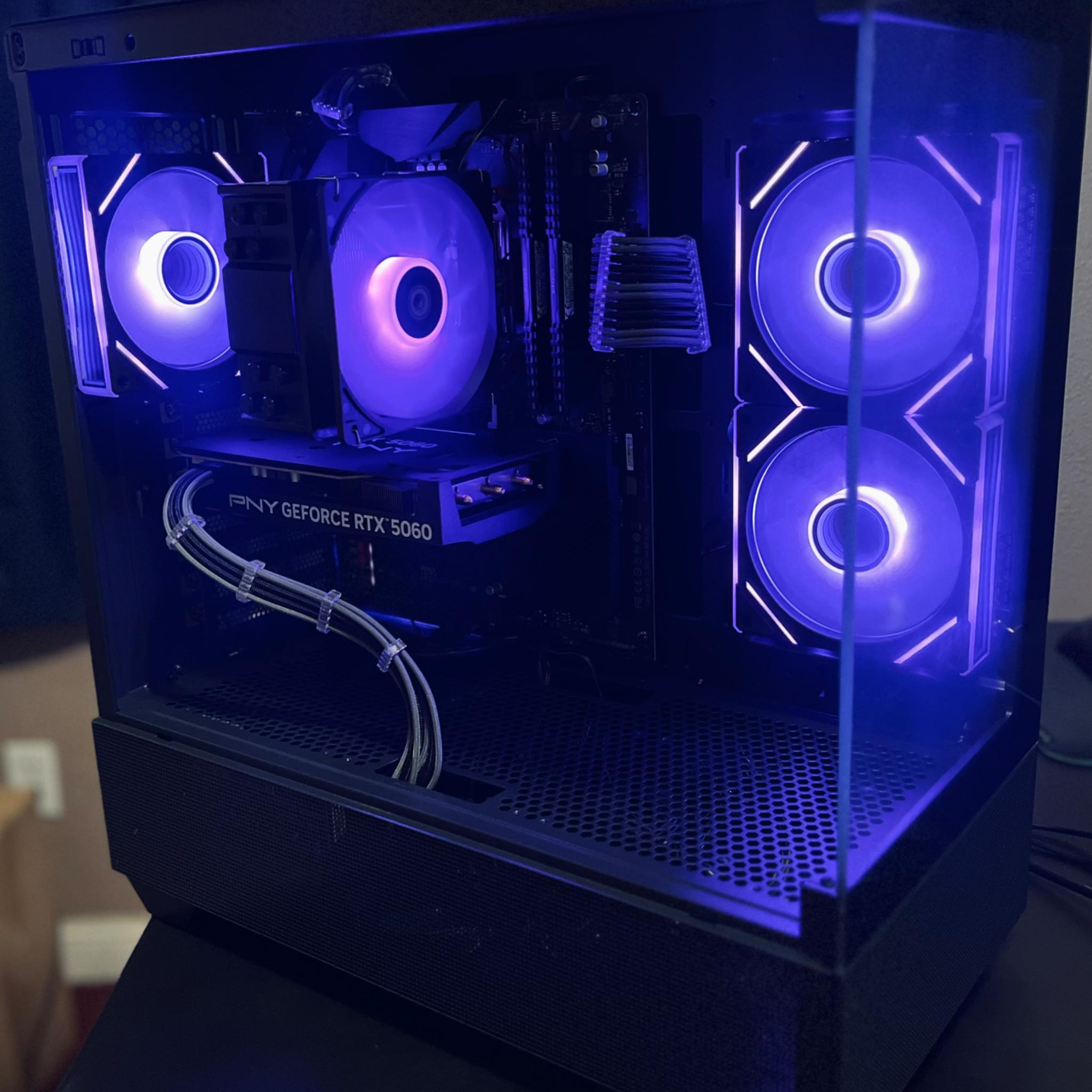 Pro Gaming PC |RTX 5060 // Ryzen 5600 // 32GB DDR4|