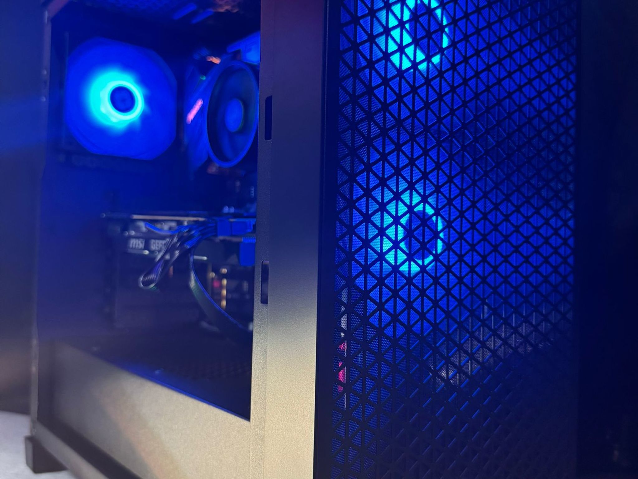 💥Gaming PC💥 [RTX 2070 Super][Ryzen 7 3700X][1TB SSD]
