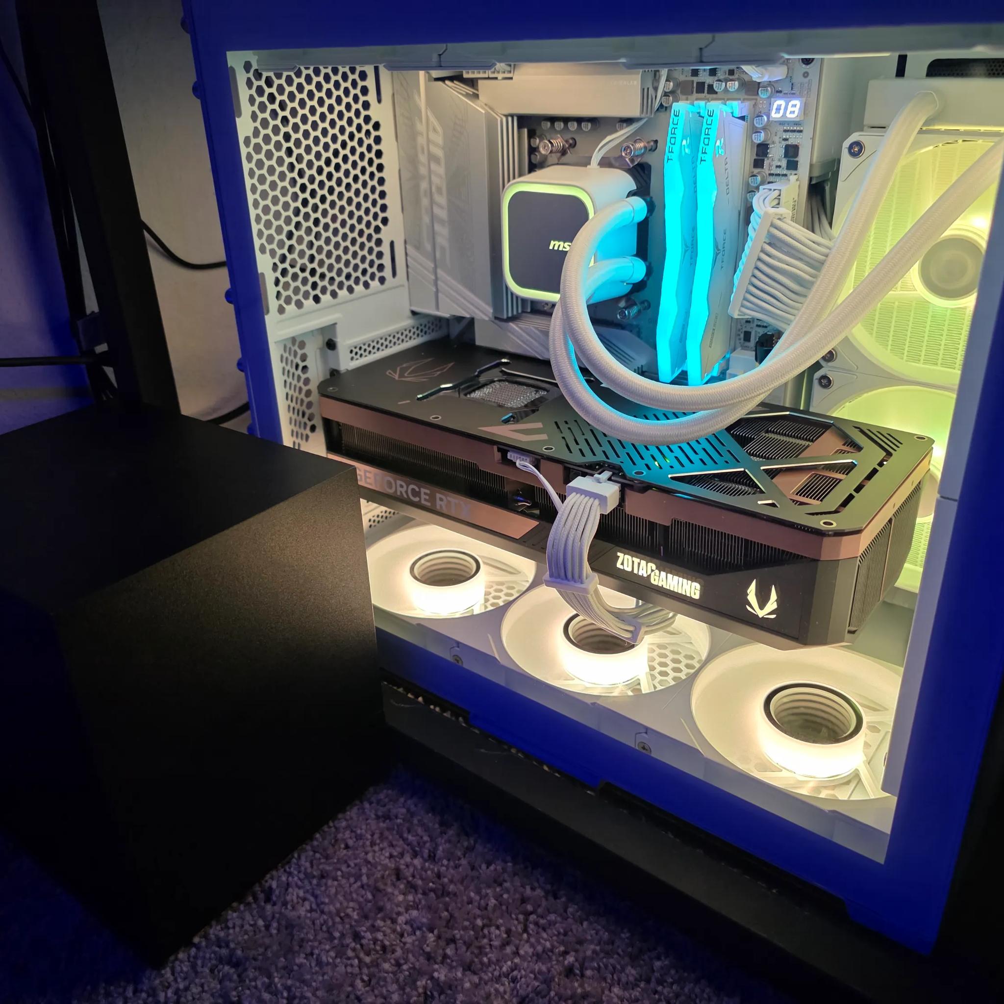 5090 Zotac Gaming Solid OC
