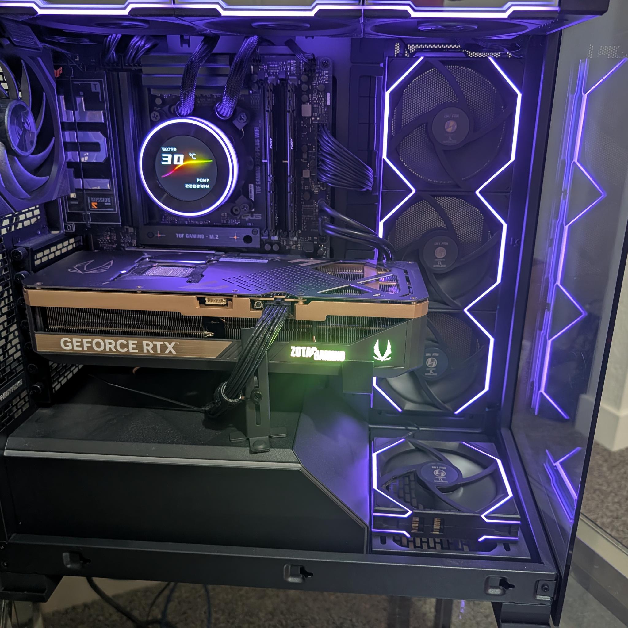 ZOTAC GAMING GeForce RTX 5090 SOLID OC