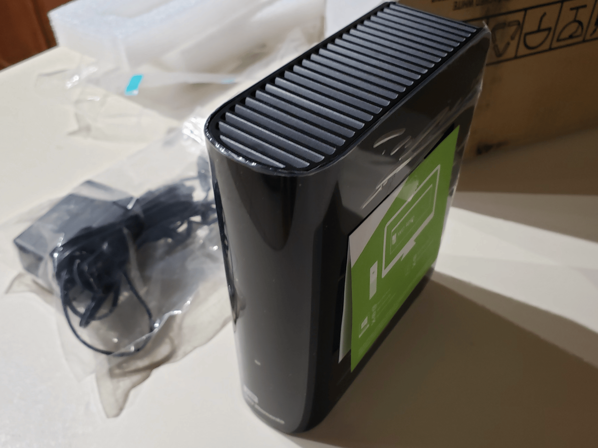 WD 14TB Elements Desktop External Hard Drive - USB 3.0
