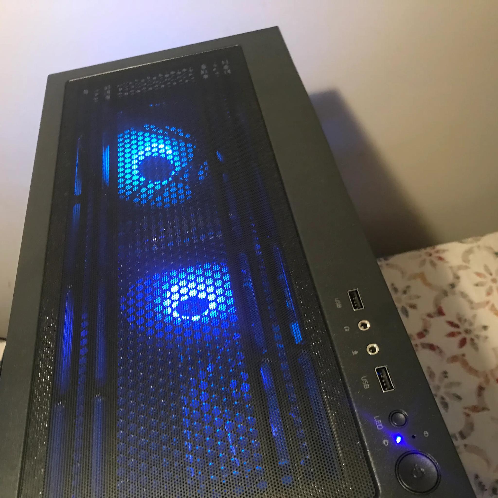 💙💙Mid-High Entry Level Gaming Pc💙💙
