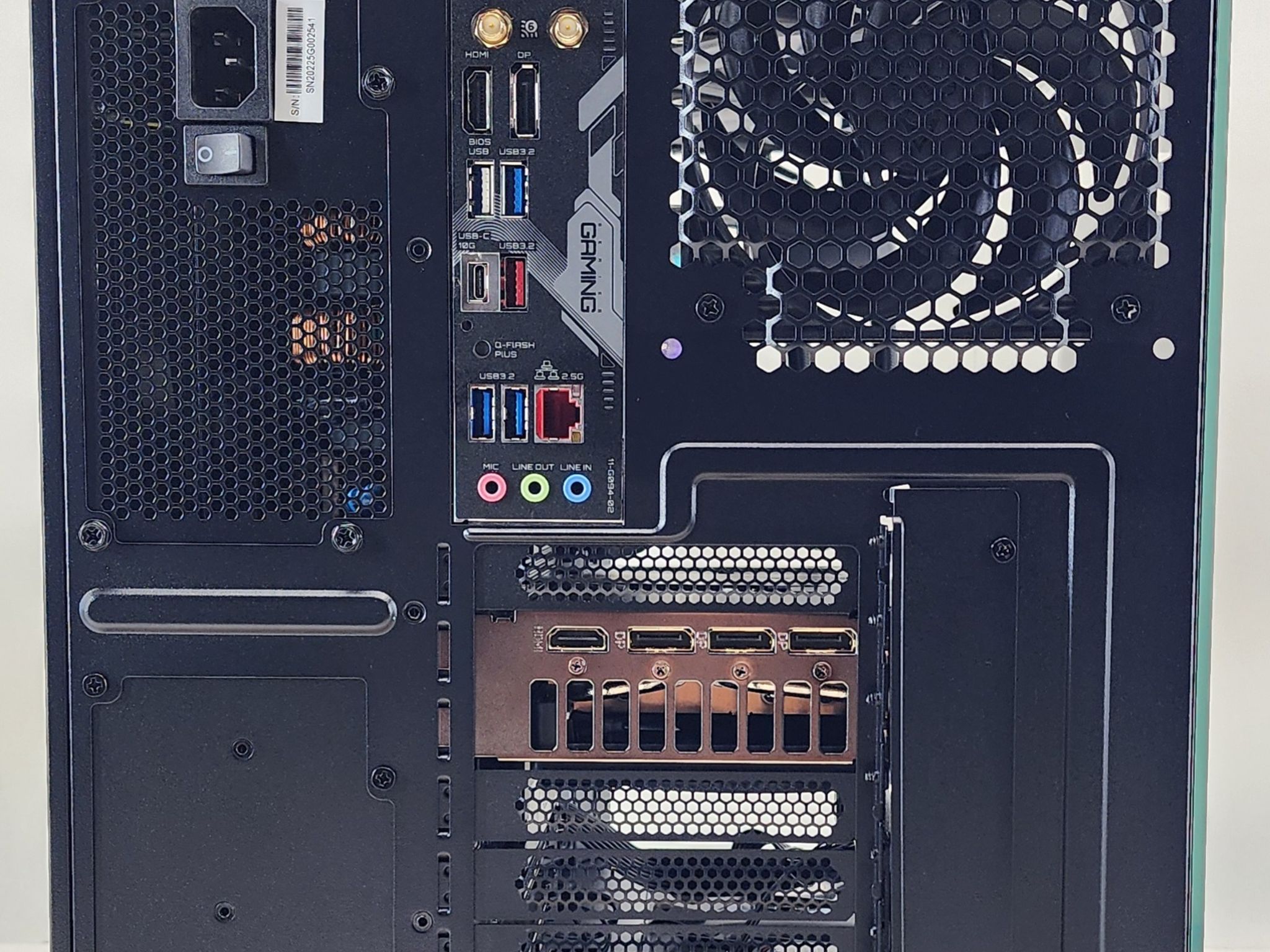Gaming PC Ryzen 9 9900X 32GB RAM 1TB SSD RTX 5070 Ti 16GB Windows 11 Computer