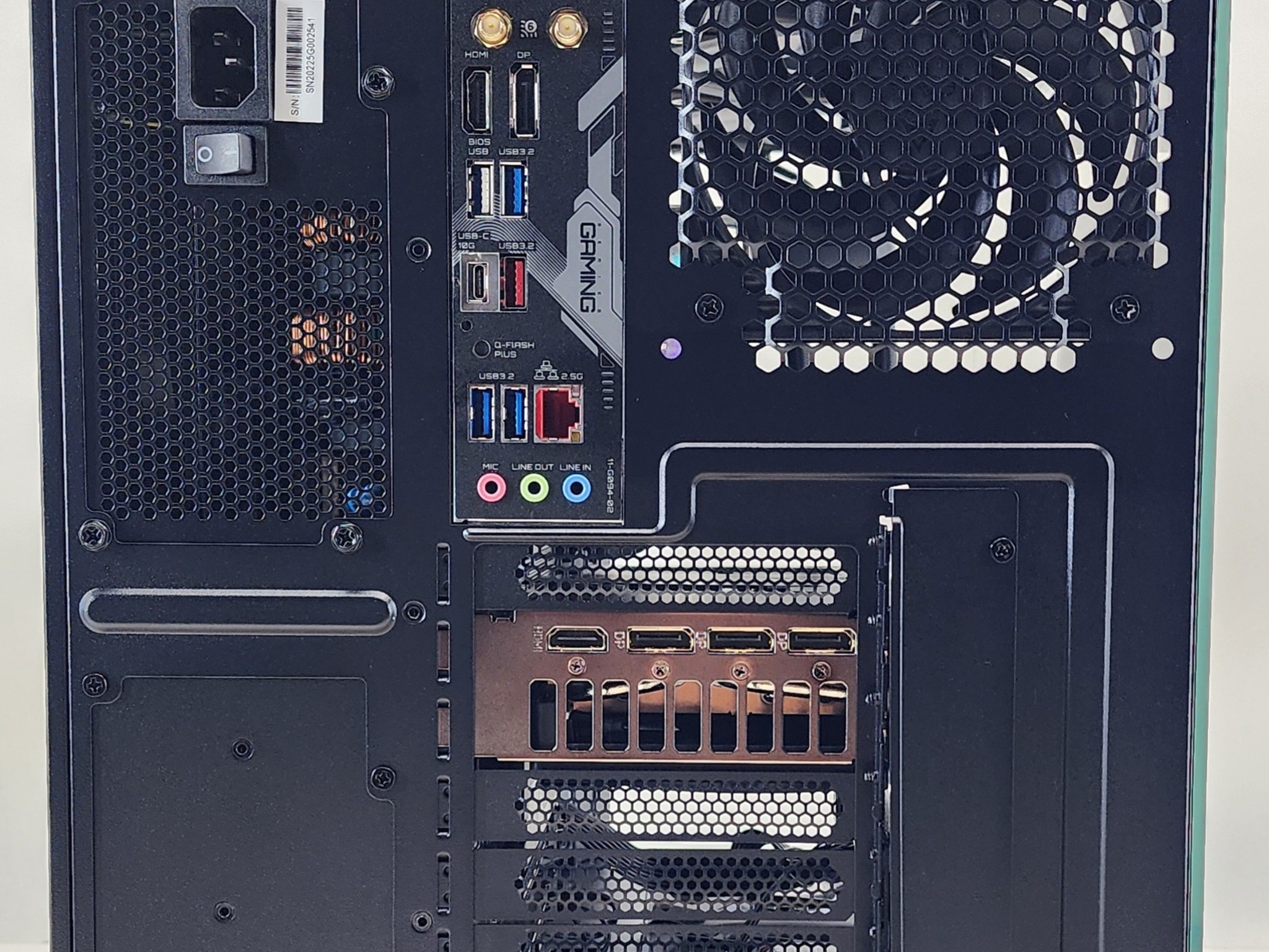 Gaming PC Ryzen 9 9900X 32GB RAM 1TB SSD RTX 5070 Ti 16GB Windows 11 Computer
