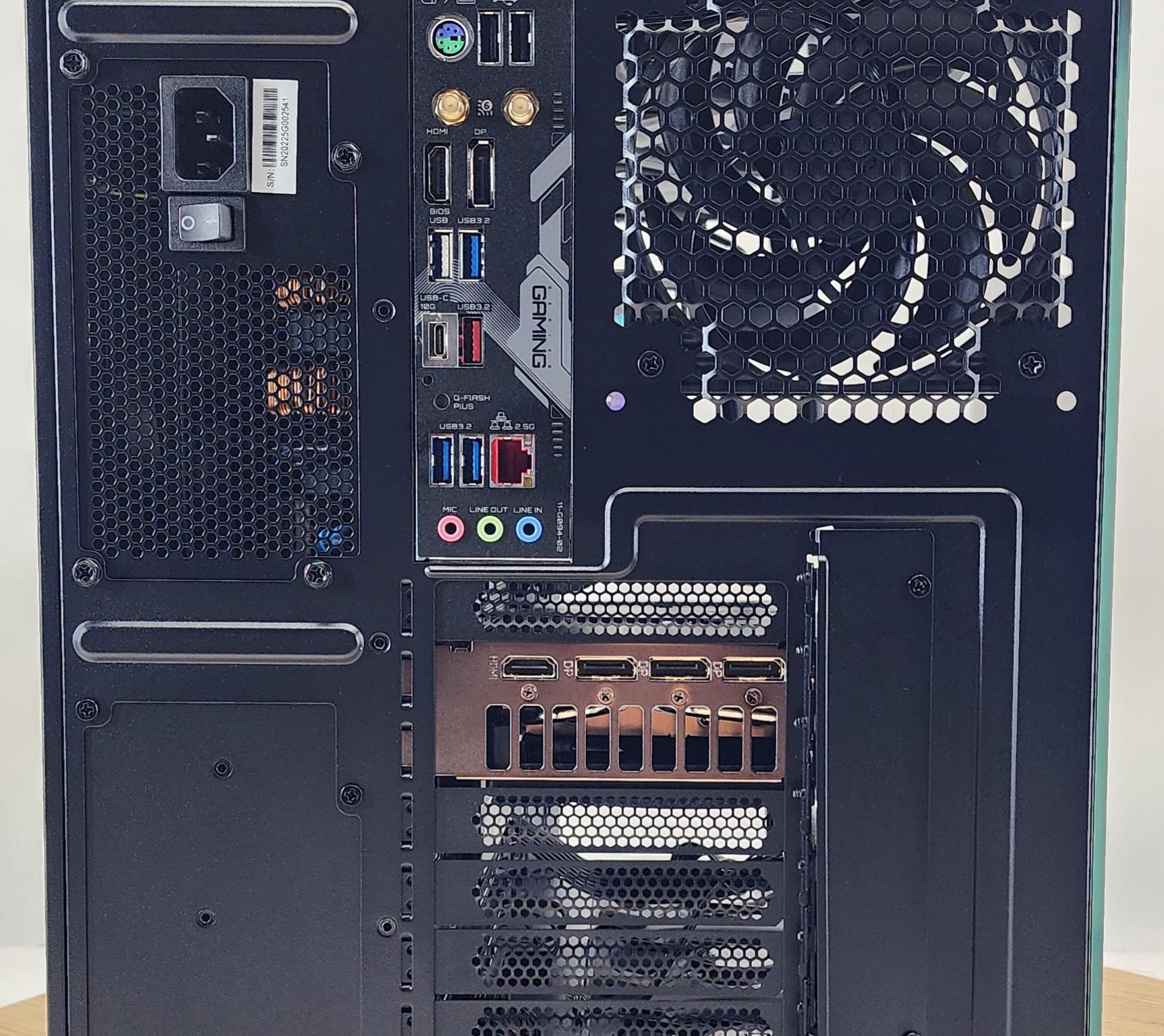 Gaming PC Ryzen 9 9900X 32GB RAM 1TB SSD RTX 5070 Ti 16GB Windows 11 Computer