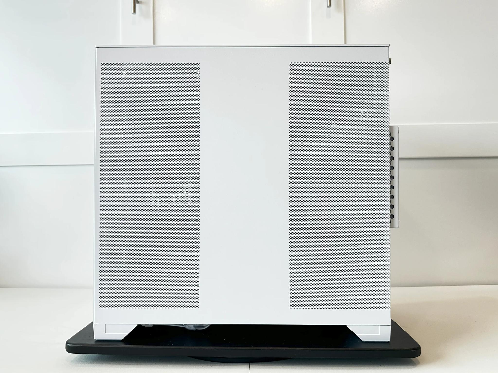 ❄️New NVIDIA GeForce RTX 5070 Ti AERO Overclocked w/ AMD Ryzen 9800X3D/ 32GB RAM/ 2TB NVME❄️