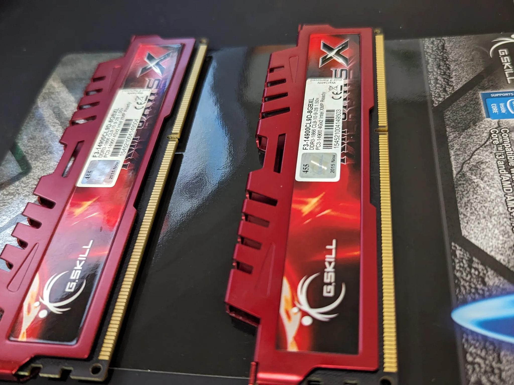 G.SKILL Ripjaws X DDR3-1866 PC3-14900 4096MVx2 Desktop Memory