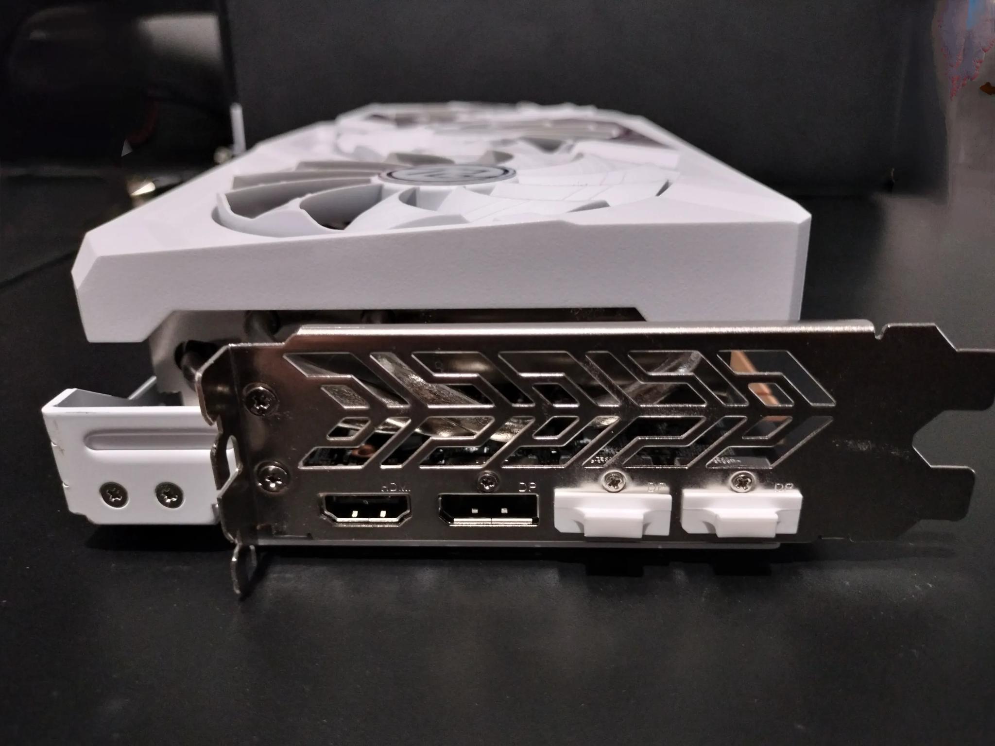 ASRock AMD Radeon RX 7900 XT Phantom Gaming White RGB Overclocked Triple Fan 20GB GDDR6