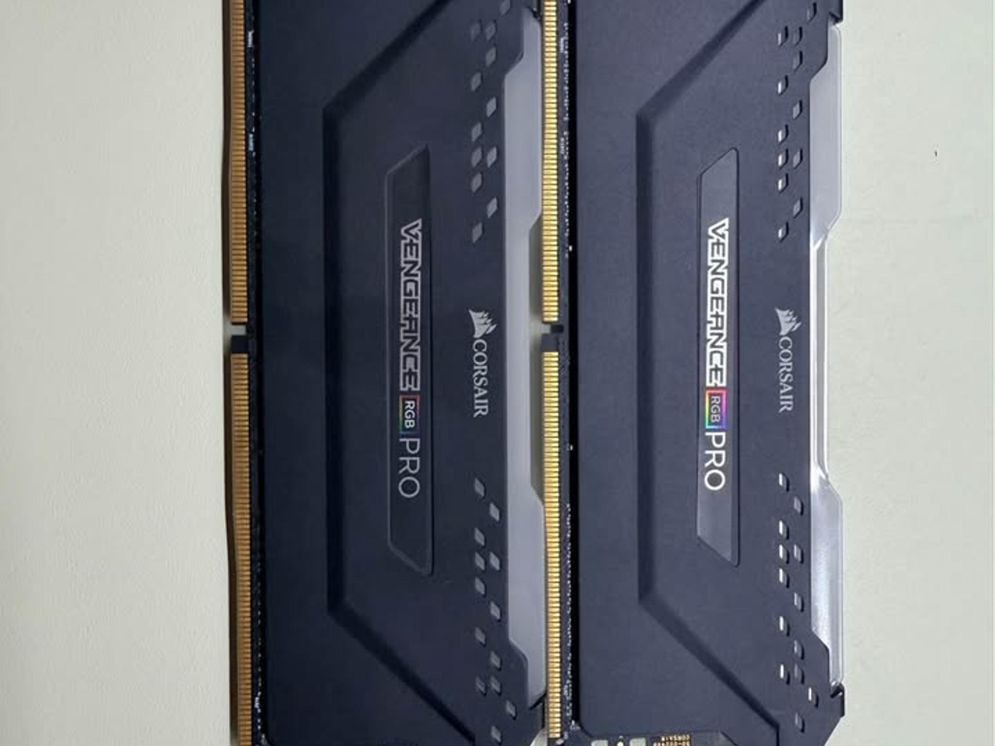 Corsair Vengeance RGB Pro 32GB 2x16GB DDR4-3200 Memory Kit