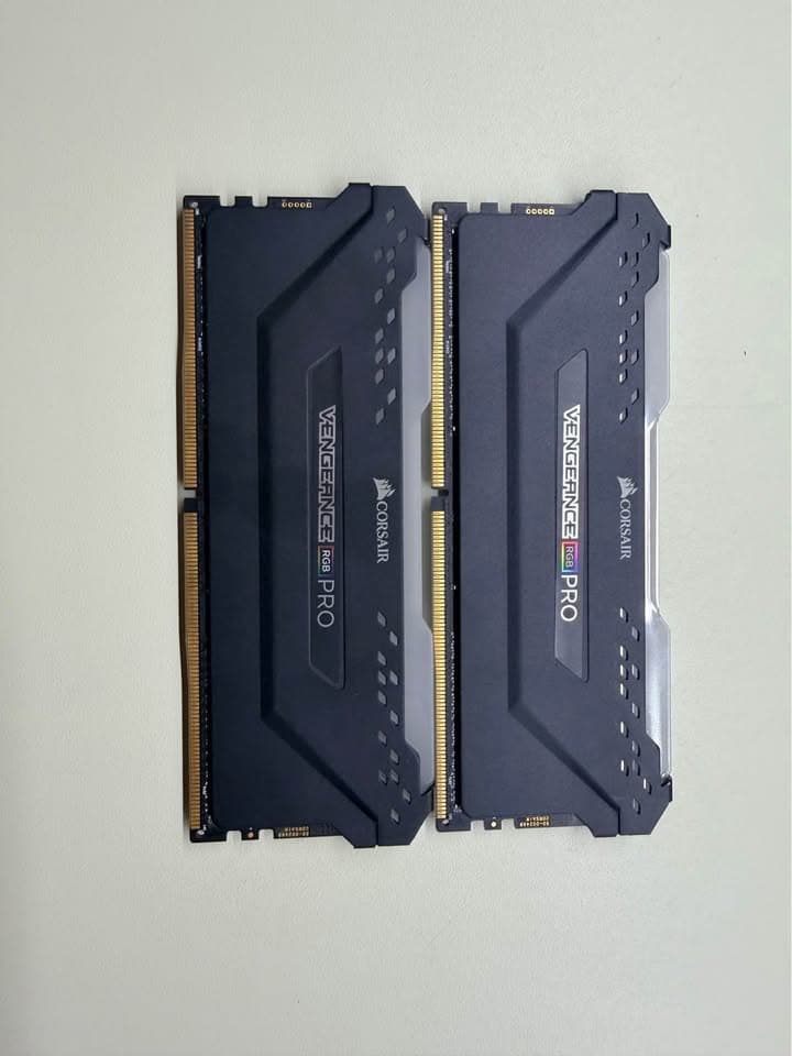 Corsair Vengeance RGB Pro 32GB 2x16GB DDR4-3200 Memory Kit