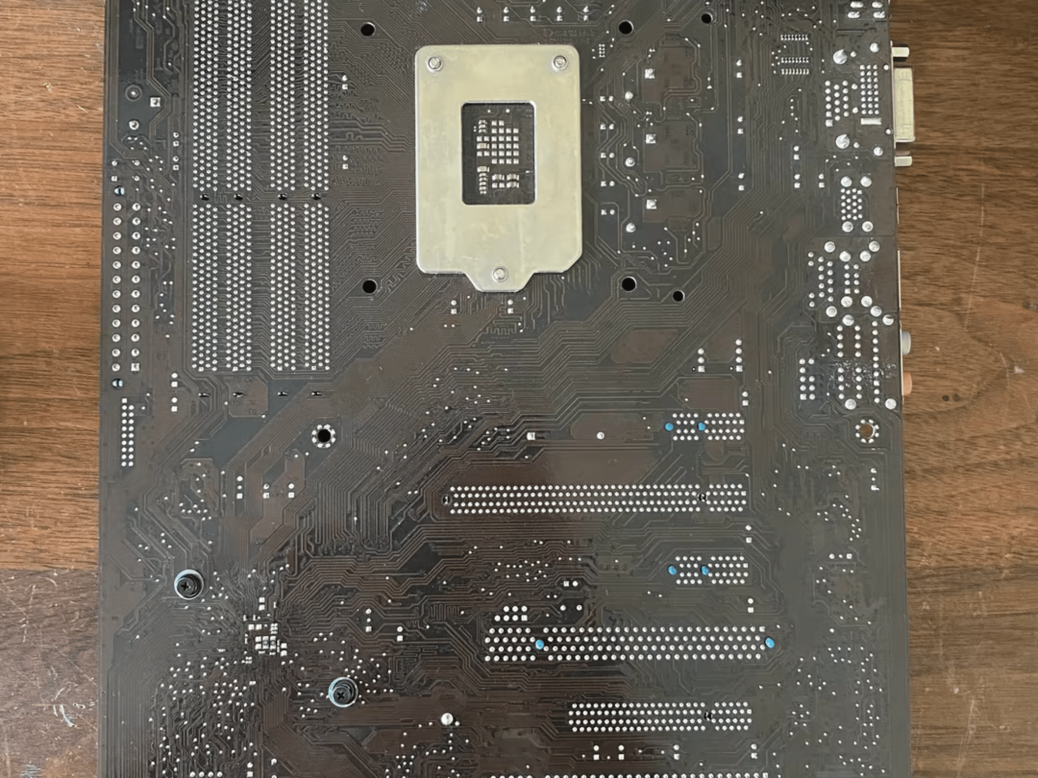 [BROKEN] Asus LGA 1155 motherboard