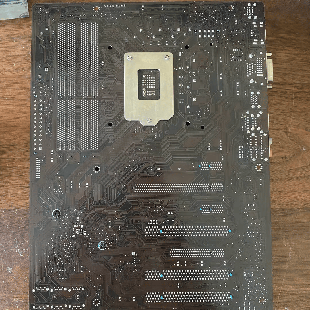 [BROKEN] Asus LGA 1155 motherboard