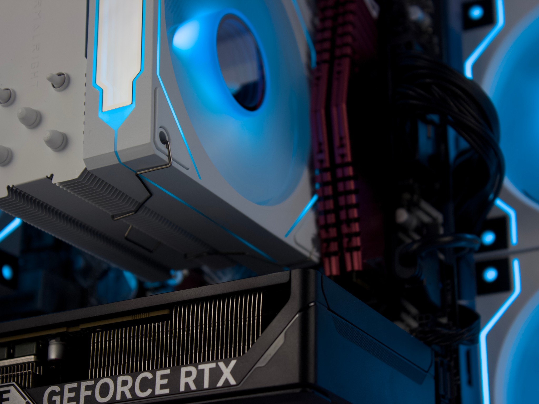 🧊❄️🧊 White Gaming PC – RTX 5060 , Ryzen 5 5500, 16GB RAM, 1TB SSD - WiFi, BlueTooth 🧊❄️🧊