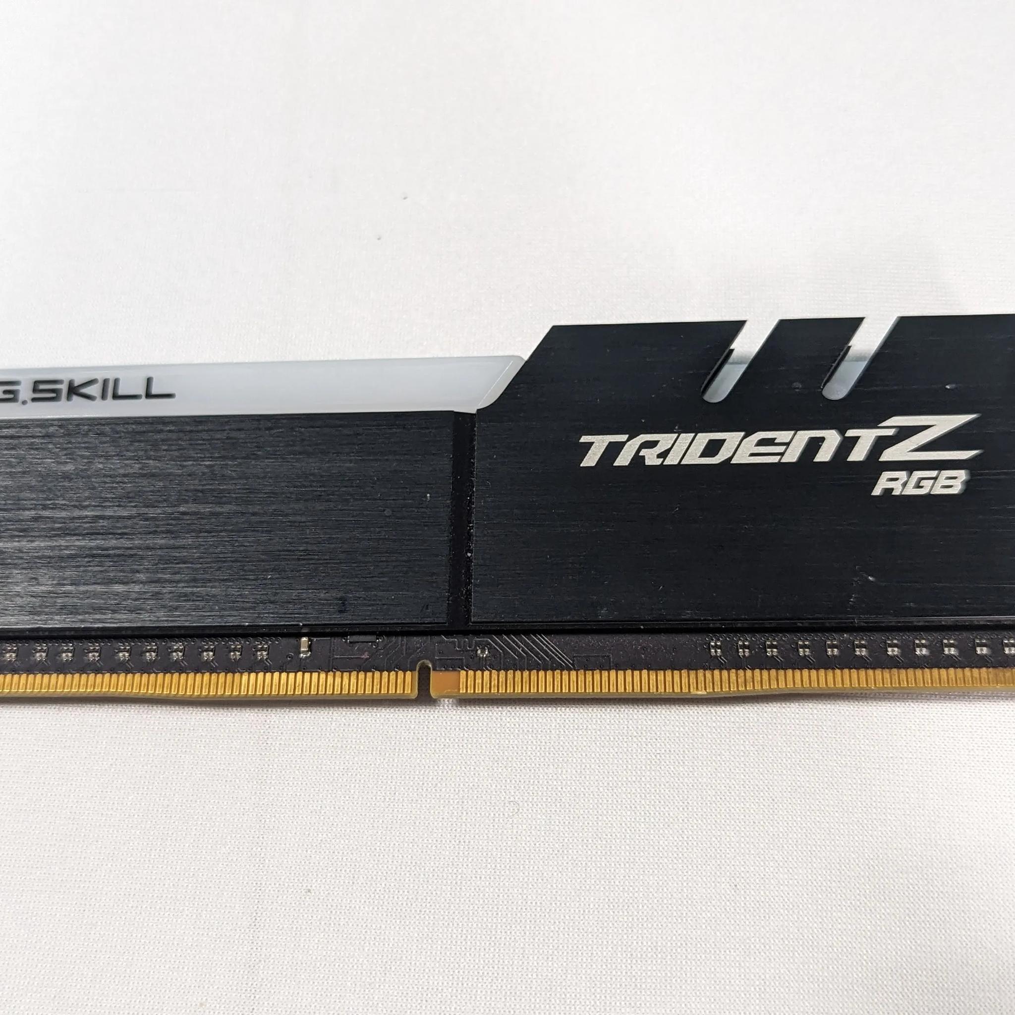 8gb Stick G. Skill Trident Z RGB 3200