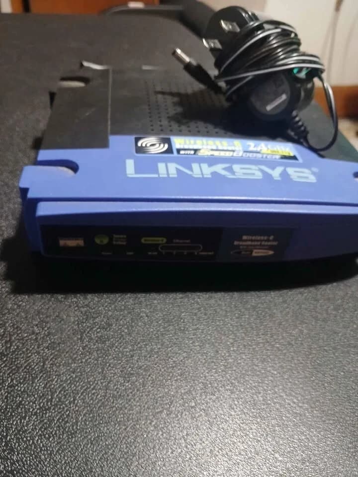 Linksys WRT54GS V7.2 Wireless-G Broadband Router with Speed Booster 2.4GHz