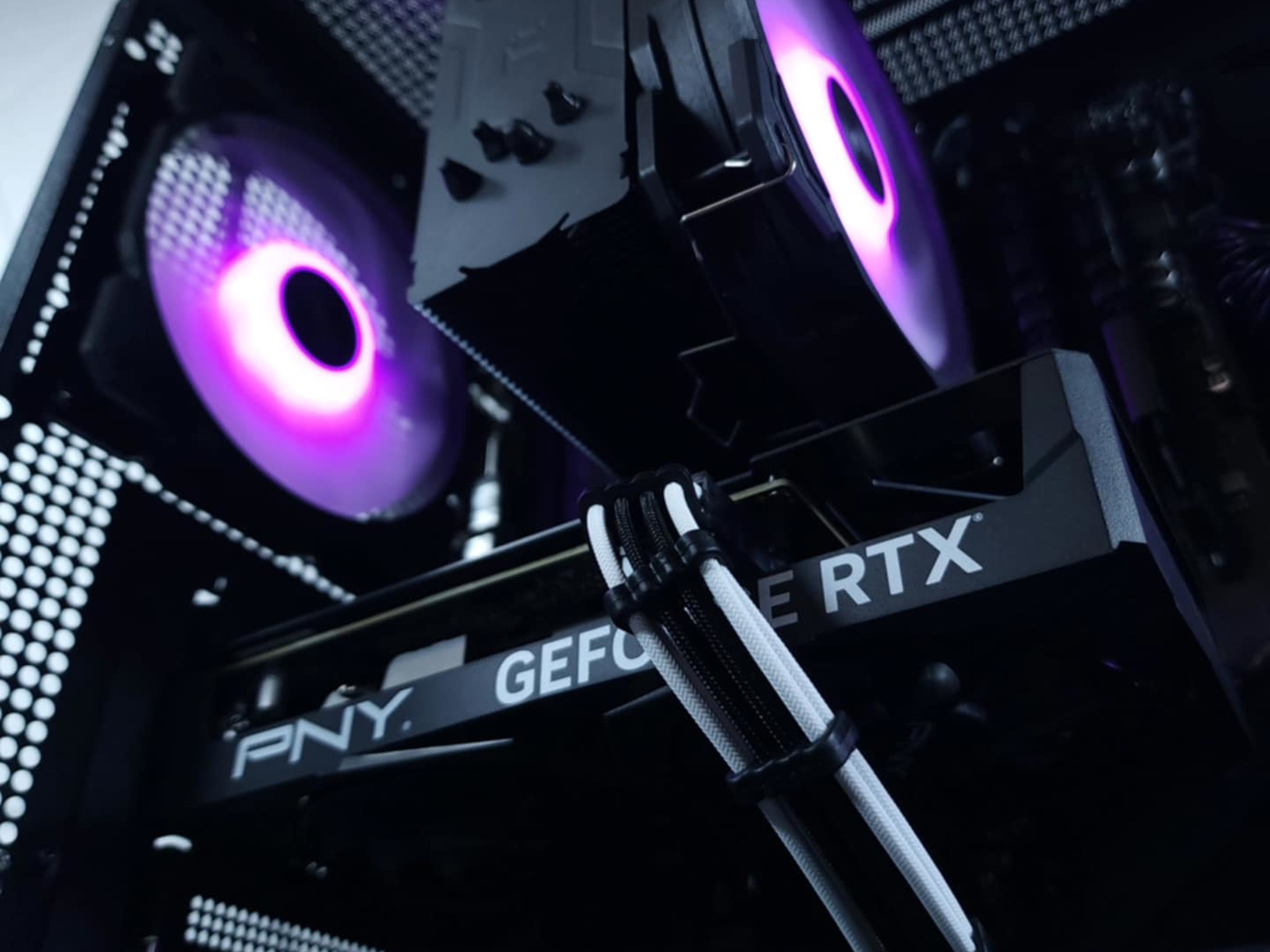 💜RTX 4060●Ryzen 5 5600GT●1TB NVMe●32GB 3200MHz DDR4●1080p Gaming Computer